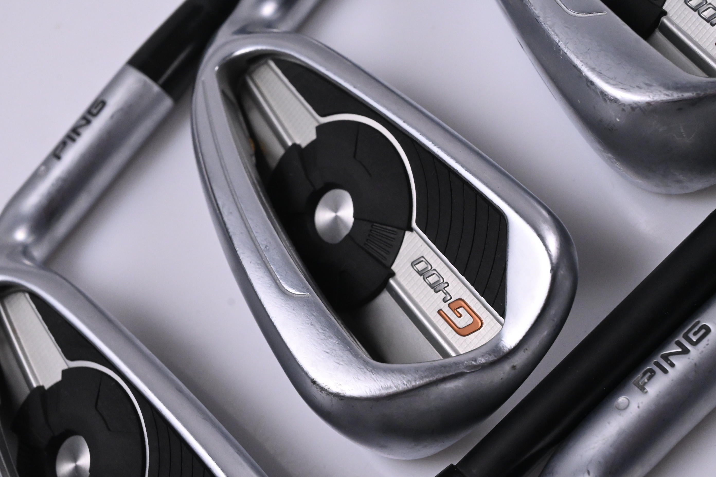 Ping G400 Irons / 5-PW+GW+SW / Silver Dot / Regular Flex Ping Alta CB Shafts