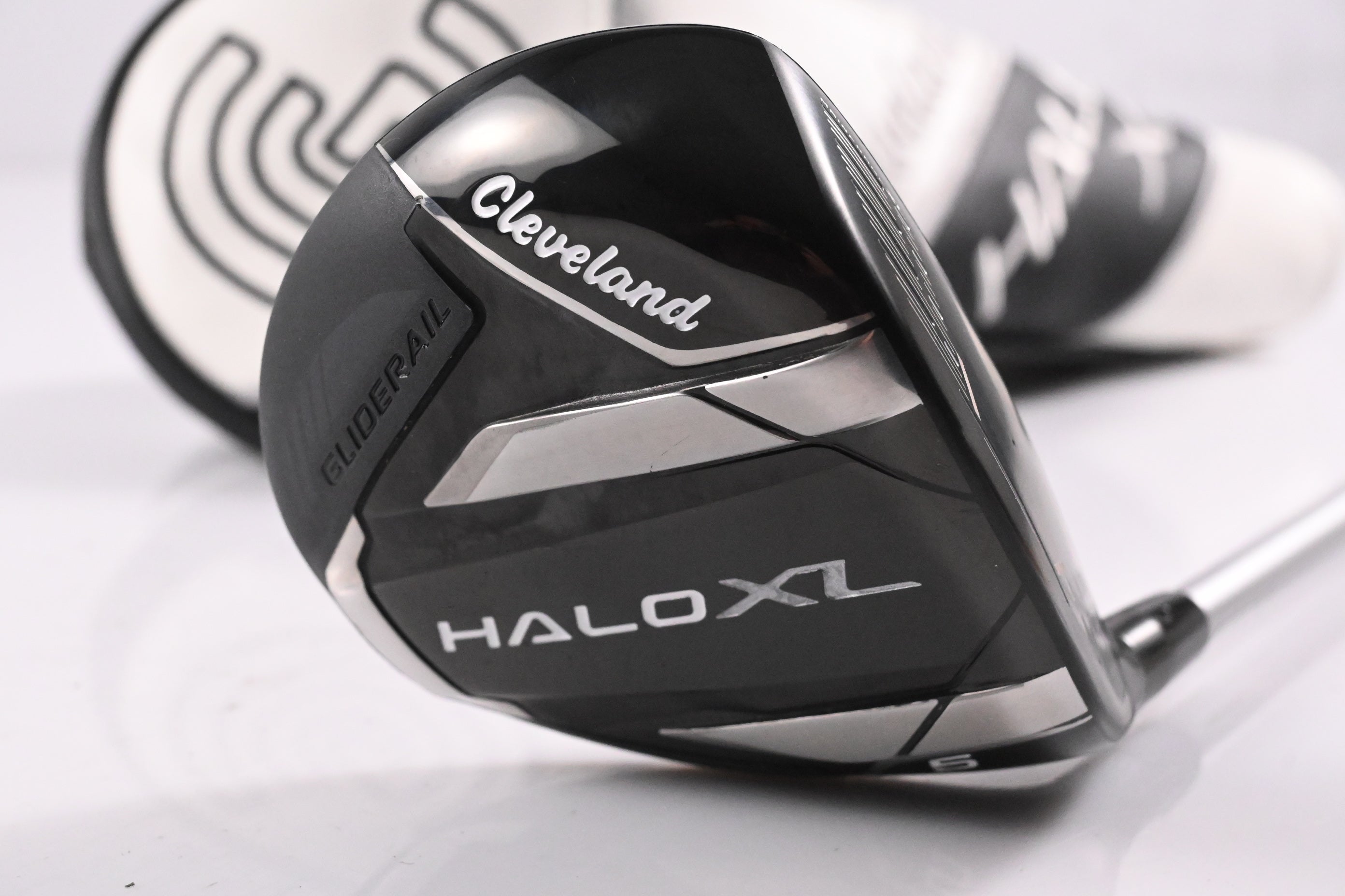 Ladies Cleveland Halo XL Lite #5 Wood / 18 Degree / Ladies Flex Aldila Ascent 40