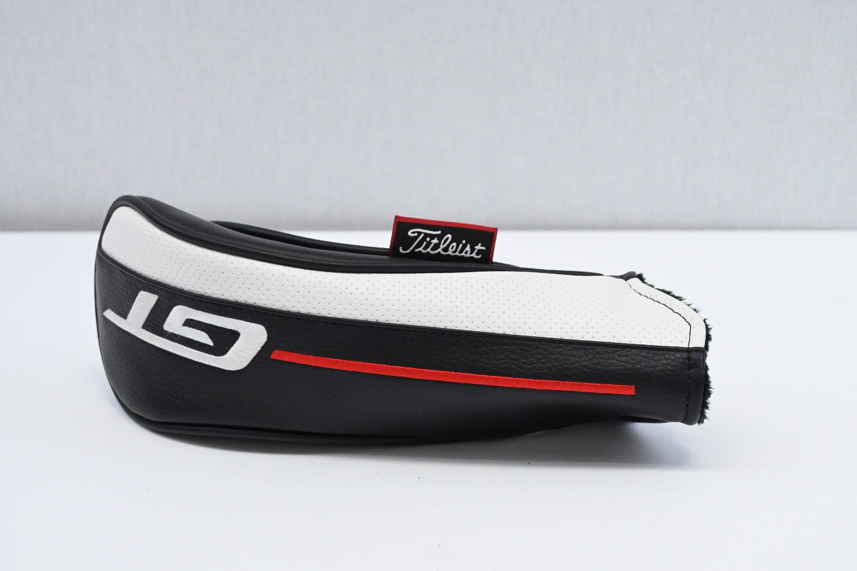 Titleist GT2 #3 Hybrid / 18 Degree / Stiff Flex Tensei 1K Blue 85 Shaft