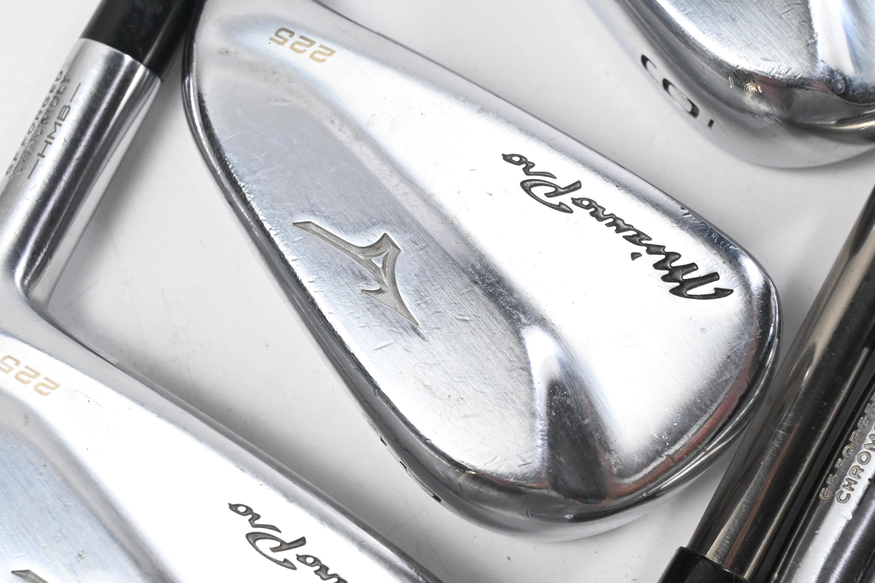 Mizuno Pro 225 Irons / 4-PW / Stiff Flex UST Mamiya Recoil 95 Shafts