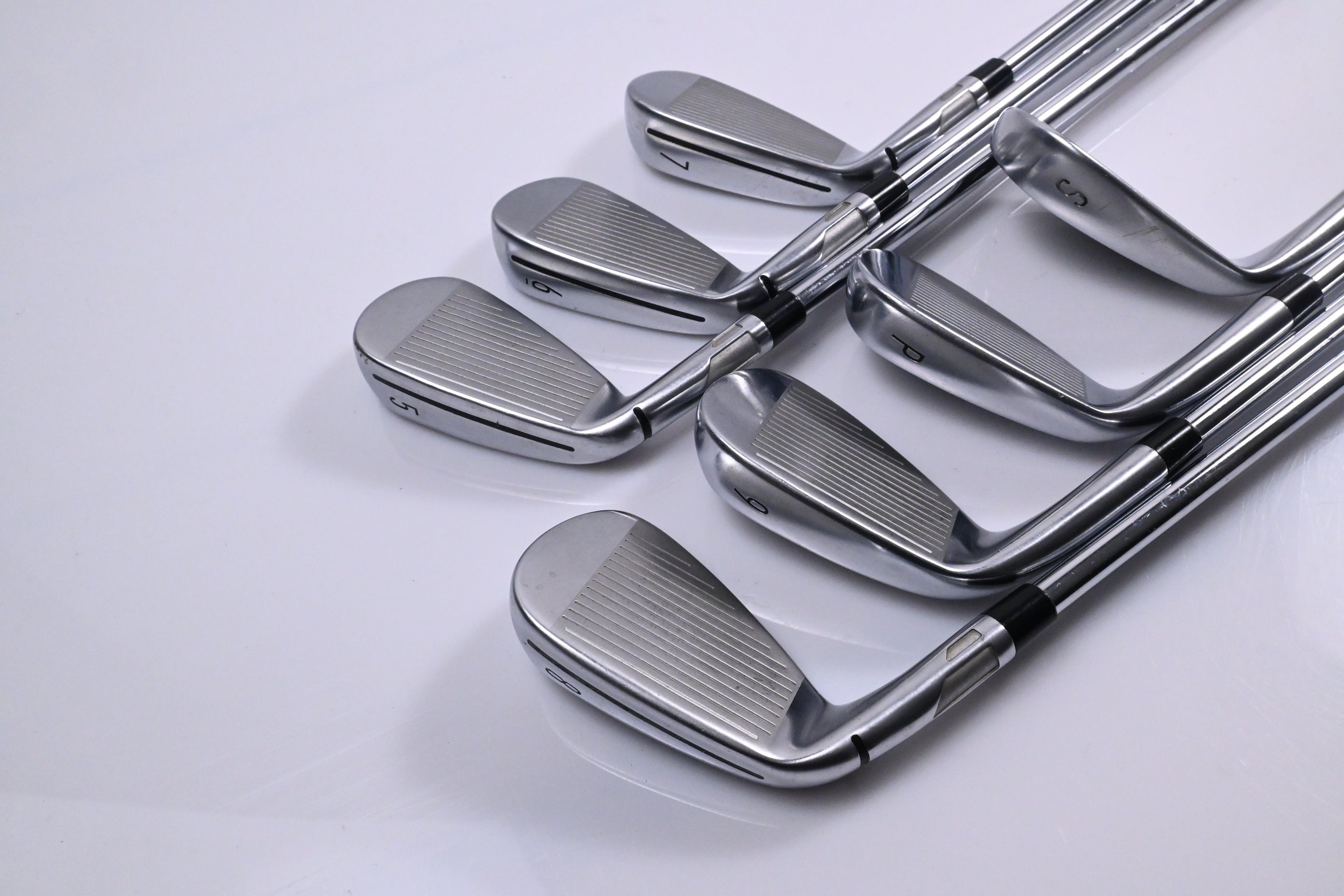 Taylormade Qi Irons / 5-PW+SW / Stiff Flex KBS Tour Shafts