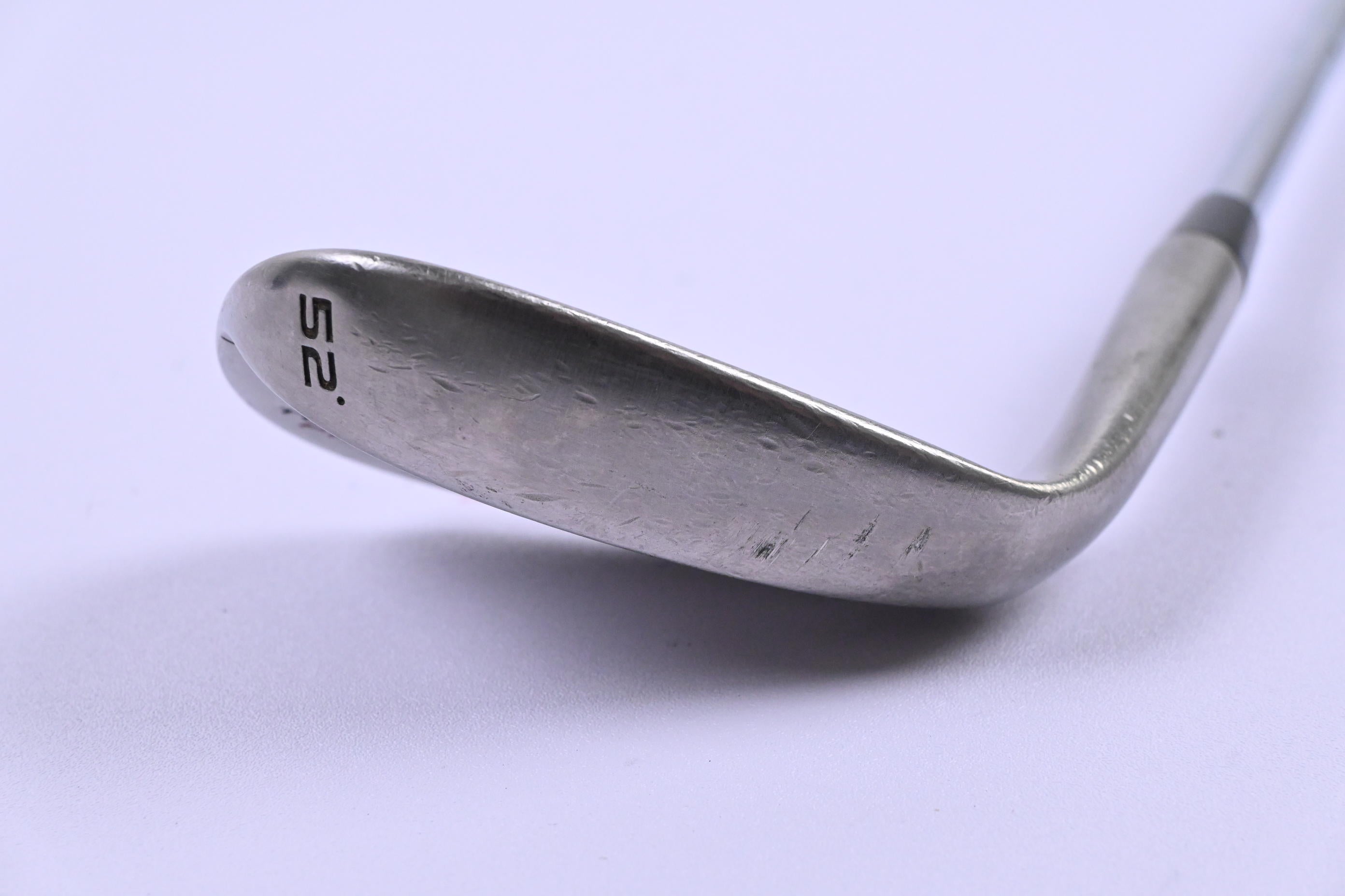 Taylormade Tour Preferred Gap Wedge / 52 Degree / Wedge Flex KBS Tour-V Shaft