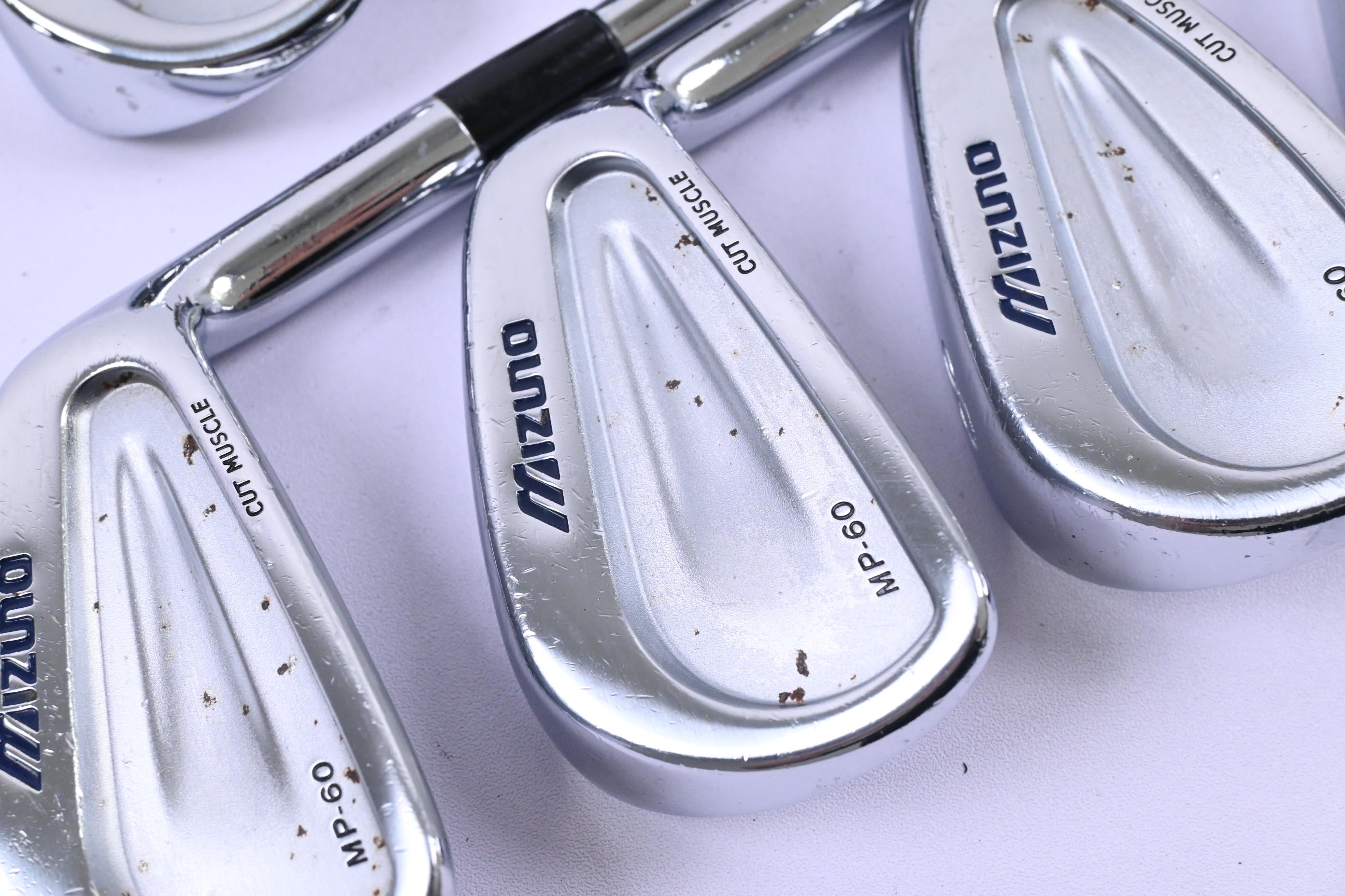 Mizuno MP-60 Irons / 3-9i / Regular Flex Dynamic God R300 Shafts