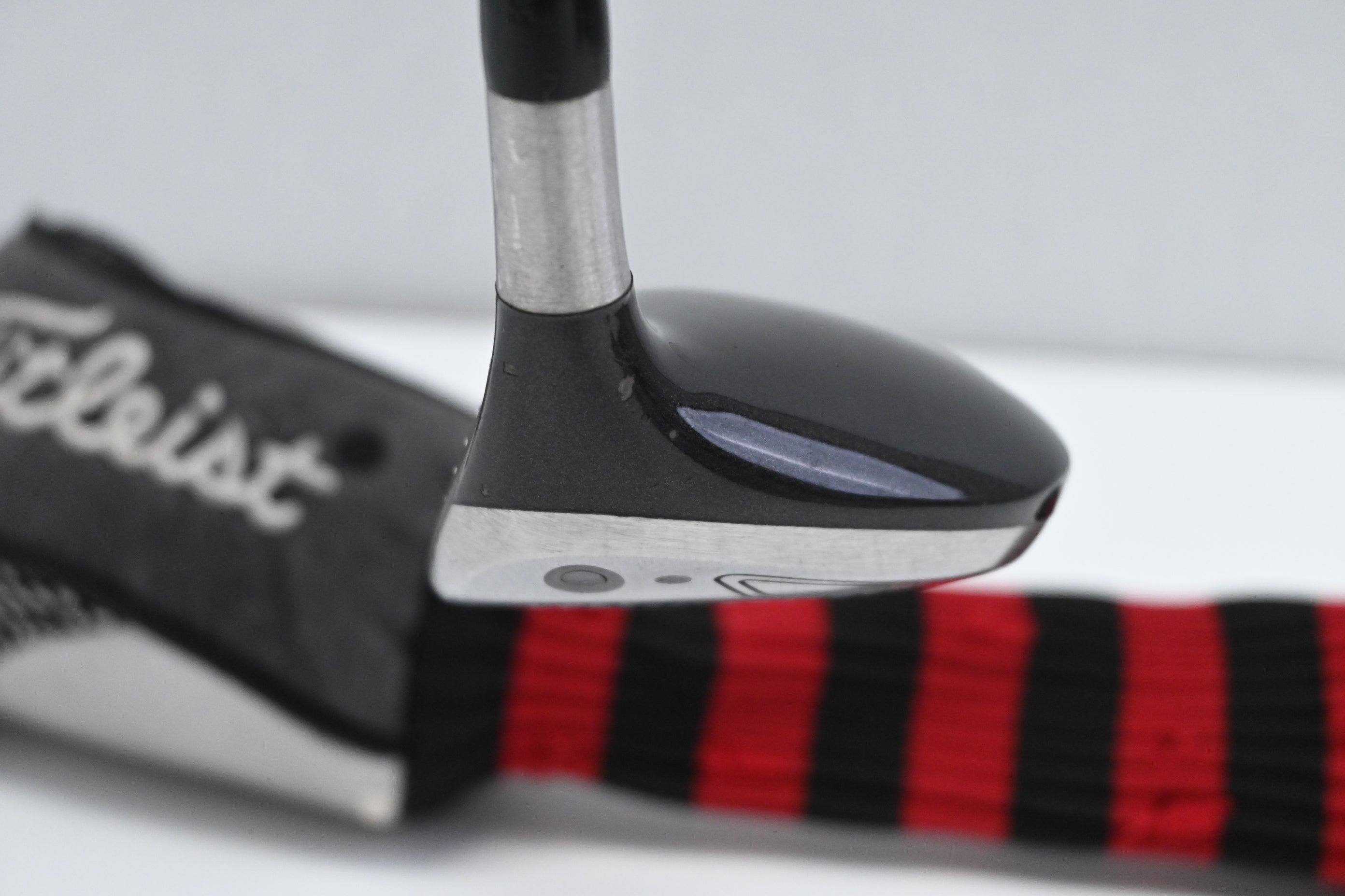 Titleist 904 F #7 Wood / 22 Degree / Regular Flex Graphite Design YS-6 Shaft