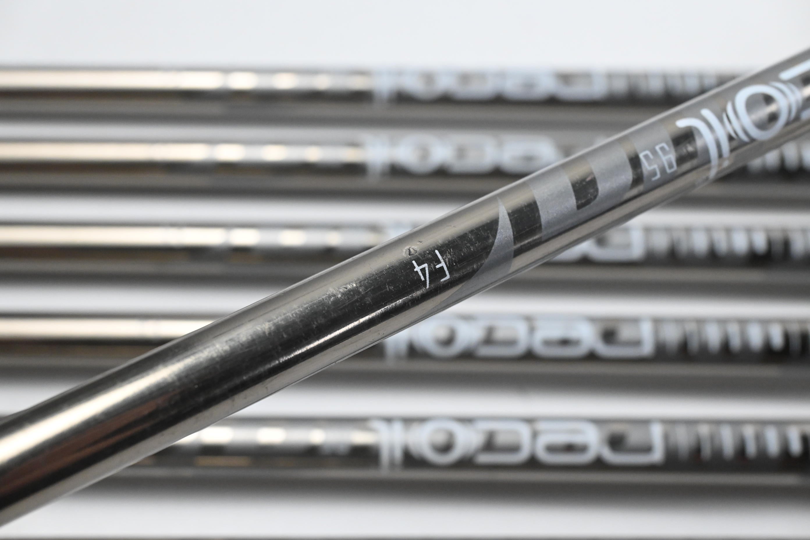 Mizuno Pro 225 Irons / 4-PW / Stiff Flex UST Mamiya Recoil 95 Shafts