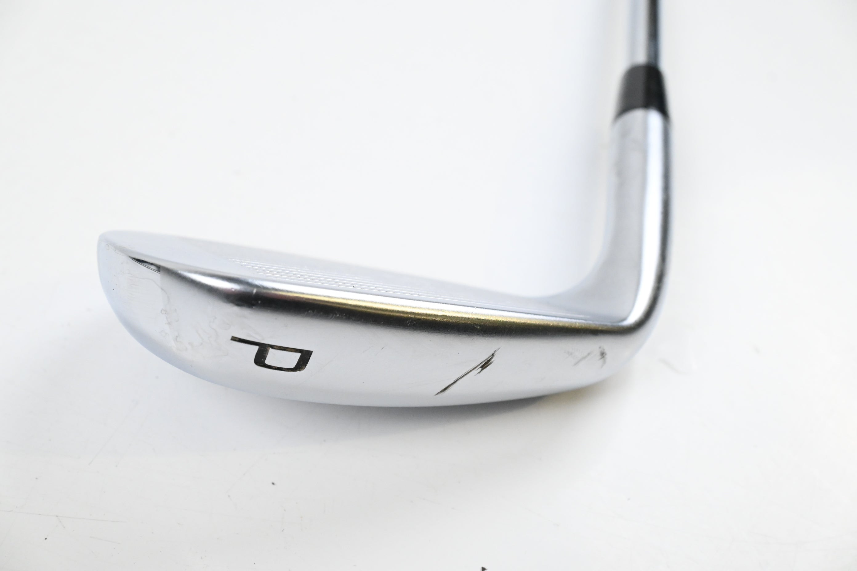 Mizuno JPX 925 Hot Metal Pitching Wedge / 42 Degree / Regular Flex Dynamic Gold