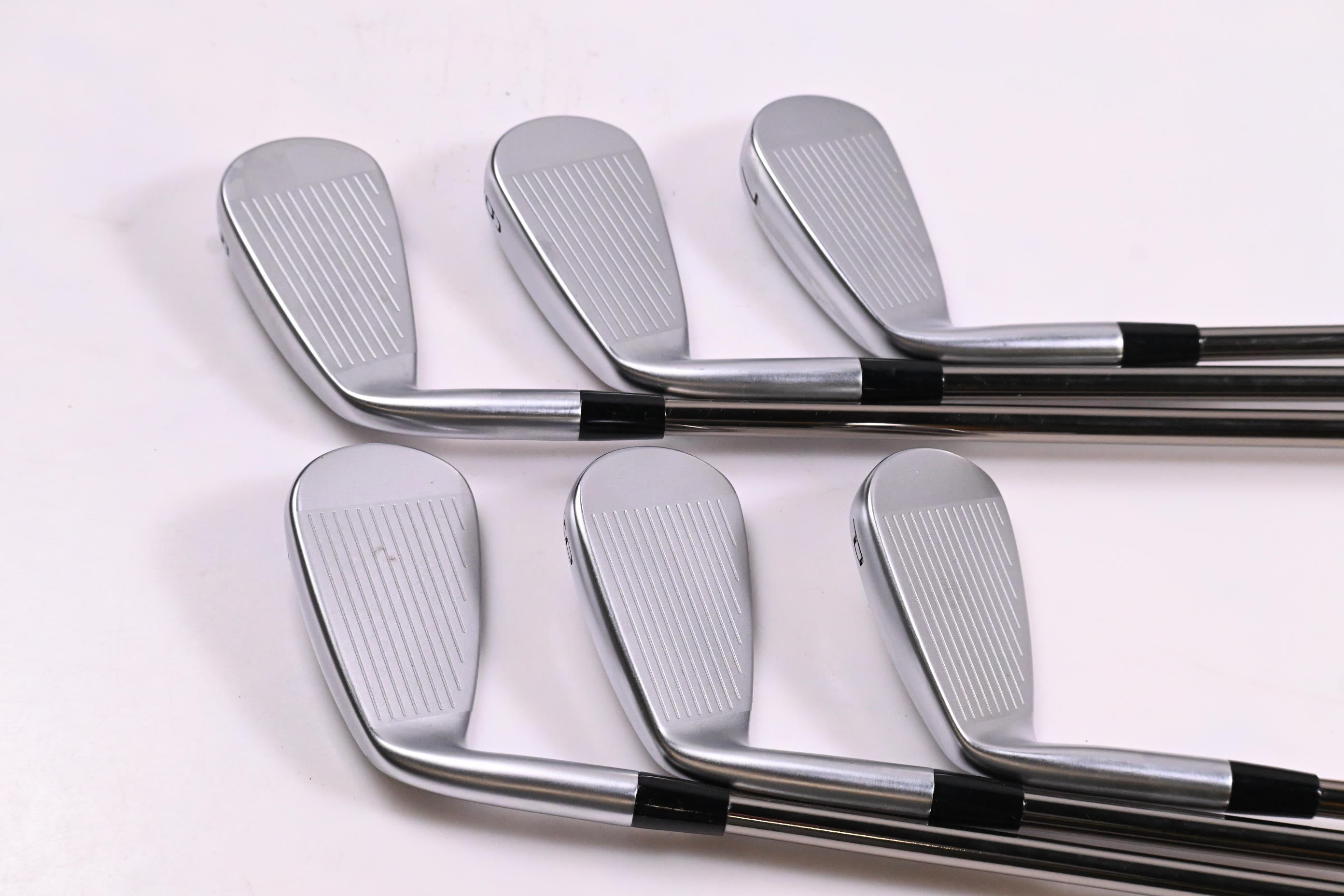 Mizuno JPX 925 Hot Metal Pro Irons / 5-PW / Regular Flex UST Recoil ES780