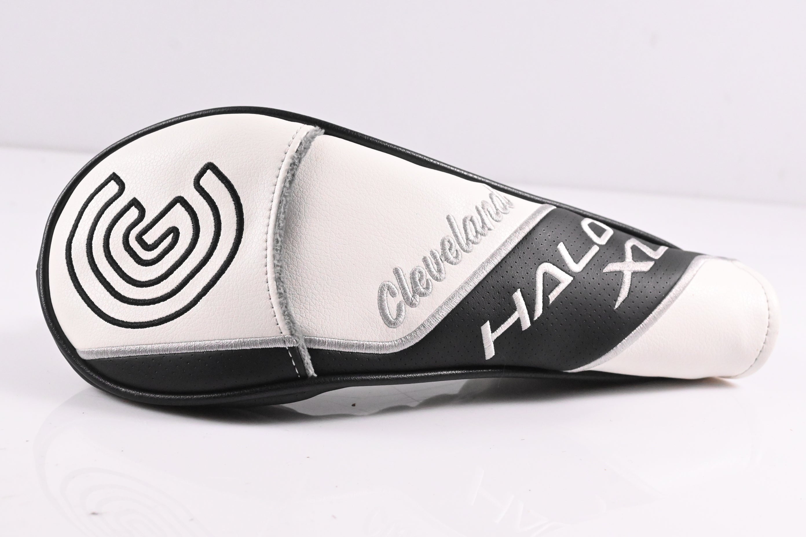 Ladies Cleveland Halo XL Lite #5 Wood / 18 Degree / Ladies Flex Aldila Ascent 40