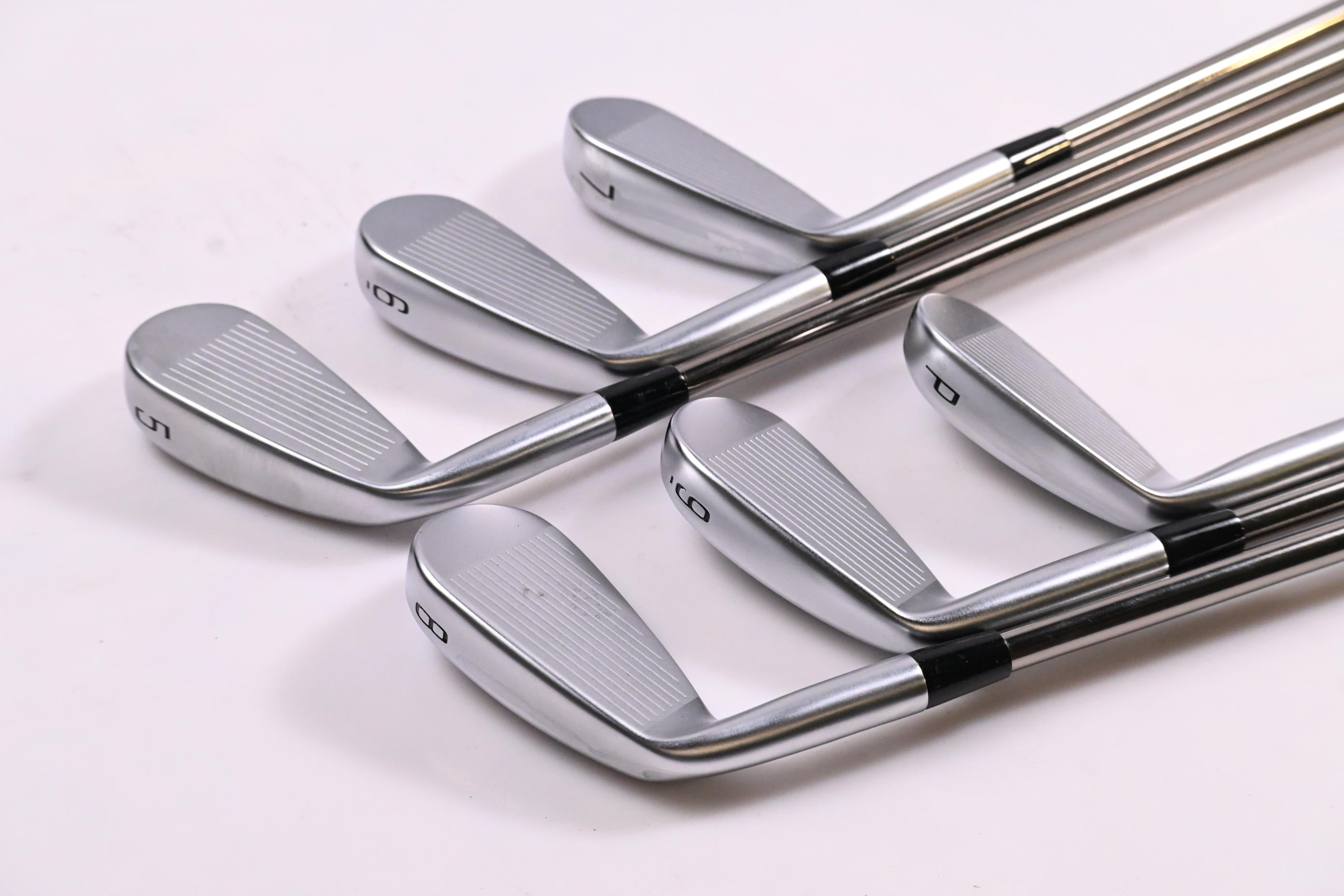 Mizuno JPX 925 Hot Metal Pro Irons / 5-PW / Regular Flex UST Recoil ES780
