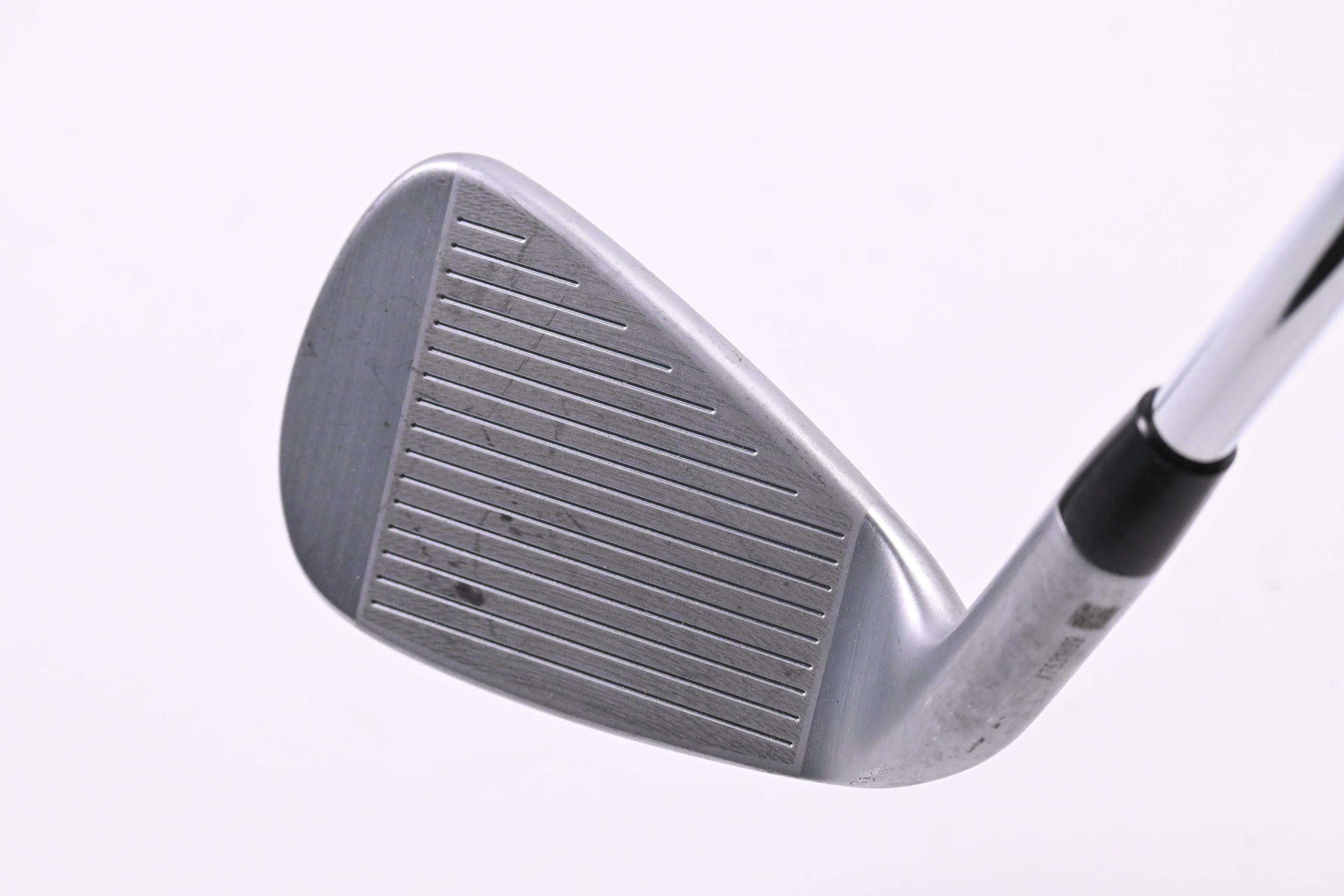Cleveland CBX #7 Iron / Stiff Flex Dynamic Gold DST 98 S300 Shaft