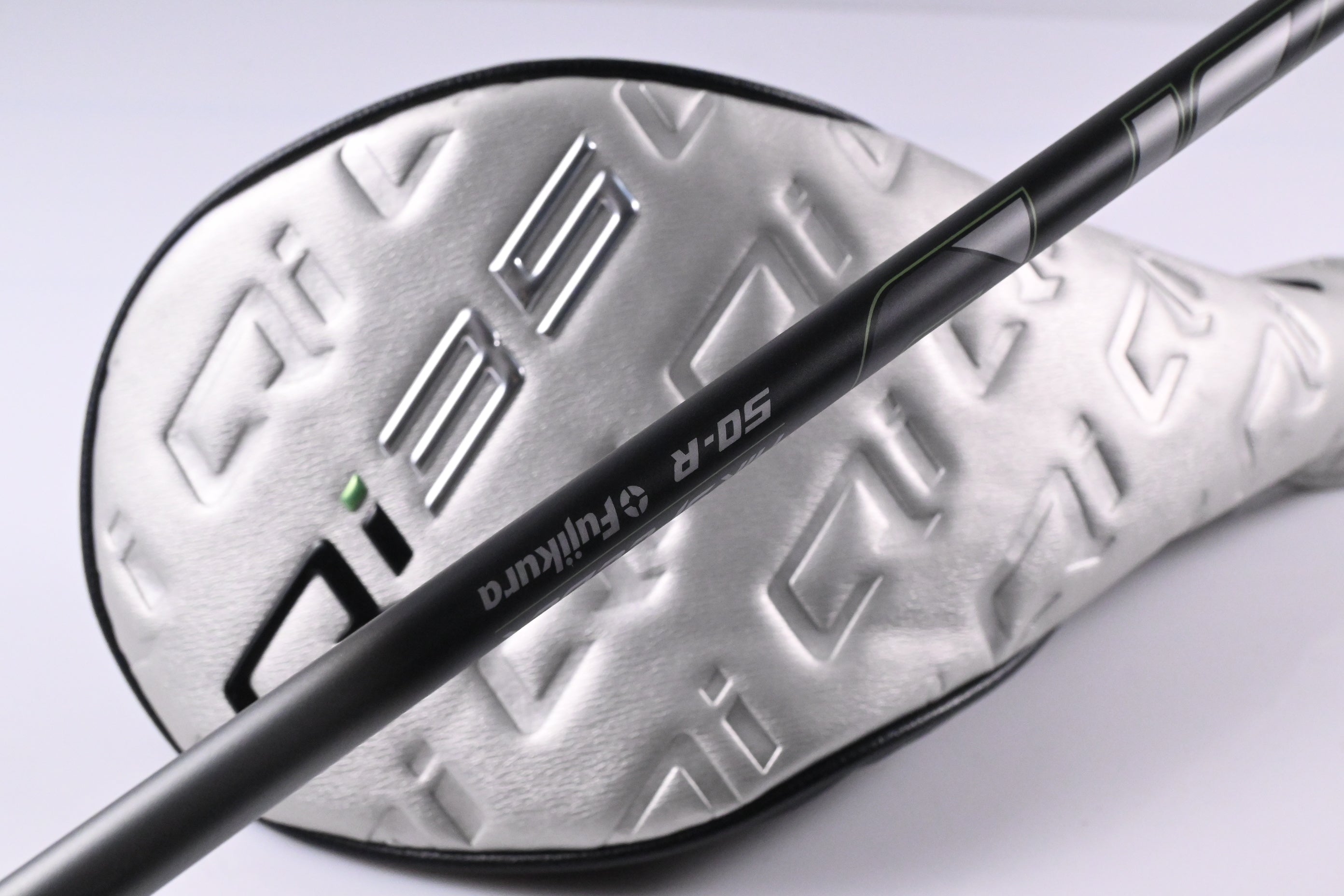 Taylormade Qi35 Driver / 10.5 Degree / Regular Flex Fujikura Air Speeder 50