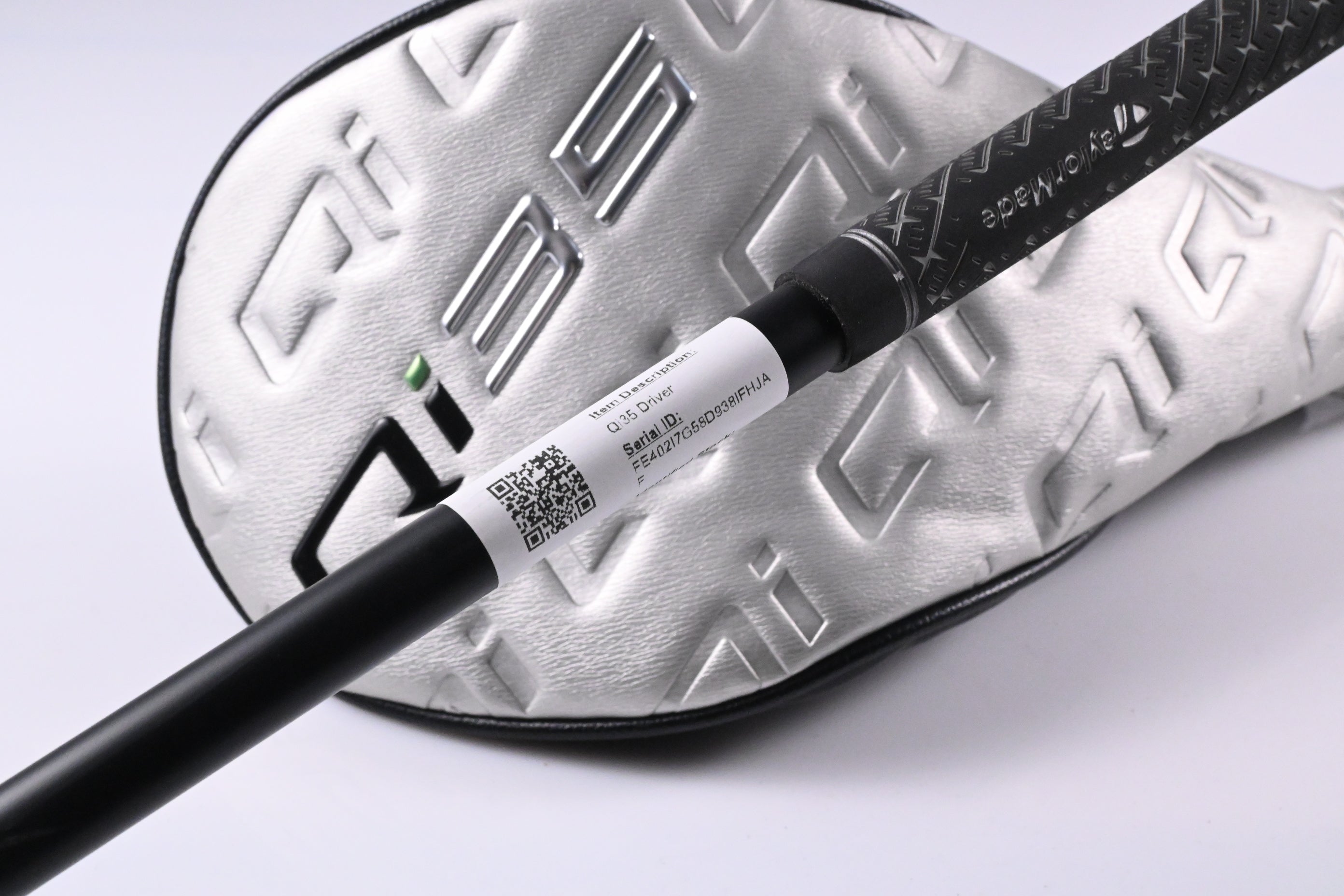 Taylormade Qi35 Driver / 10.5 Degree / Regular Flex Fujikura Air Speeder 50