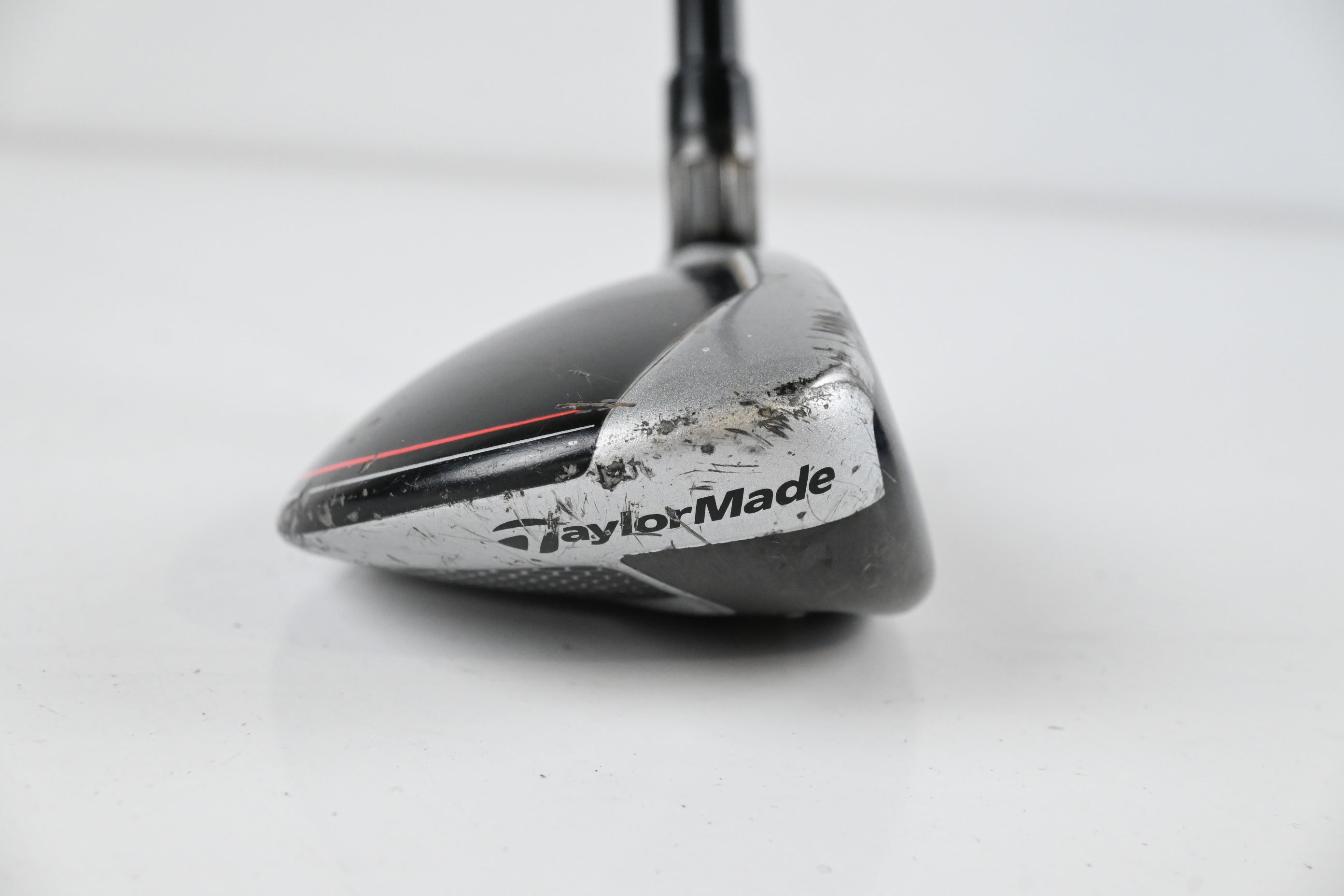 Taylormade M6 #3 Hybrid / 19 Degree / Stiff Flex Fujikura Atmos Red 7 Shaft