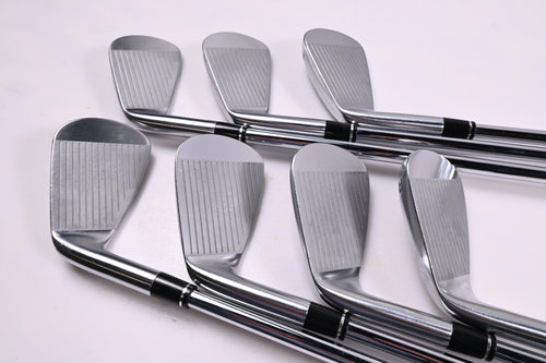 Honma TW 757 VX Irons / 5-PW+GW / Stiff Flex N.S.Pro Modus³ Tour 105 Shafts