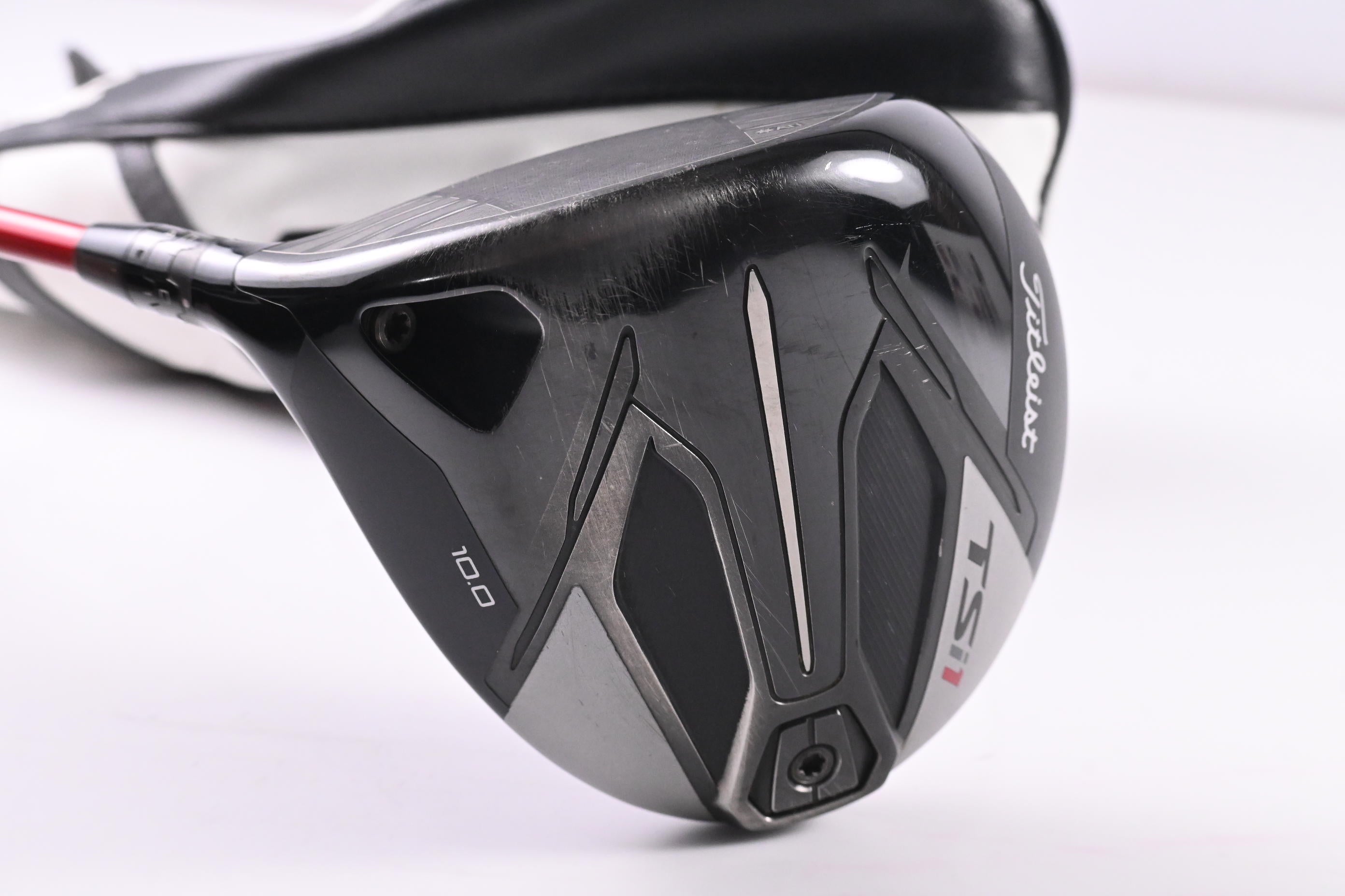 Left Hand Titleist TSi1 Driver / 10 Degree / Regular Flex Ventus Red 5 Shaft