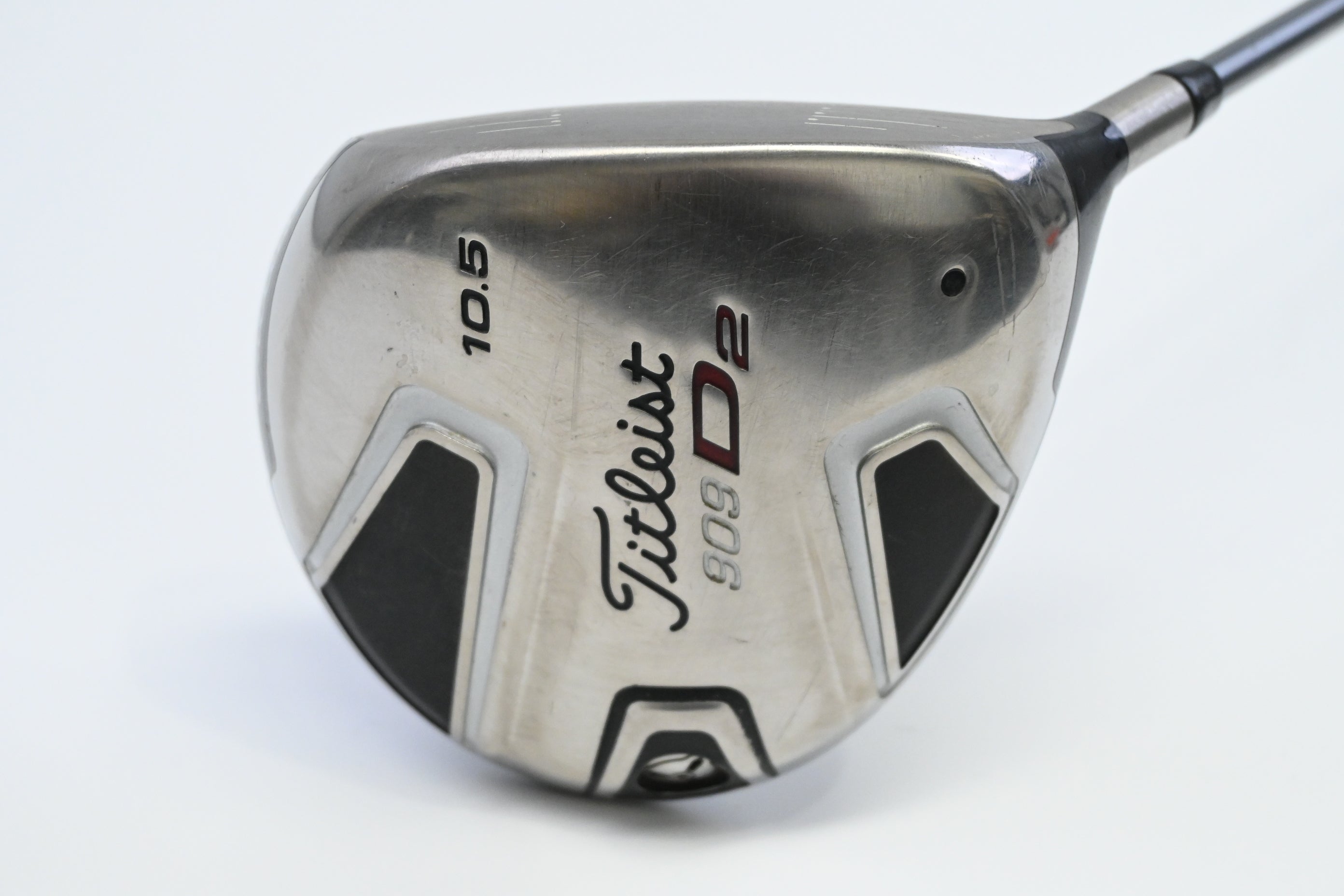 Titleist 909 D2 Driver / 10.5 Degree / Stiff Flex Diamana 65 Shaft