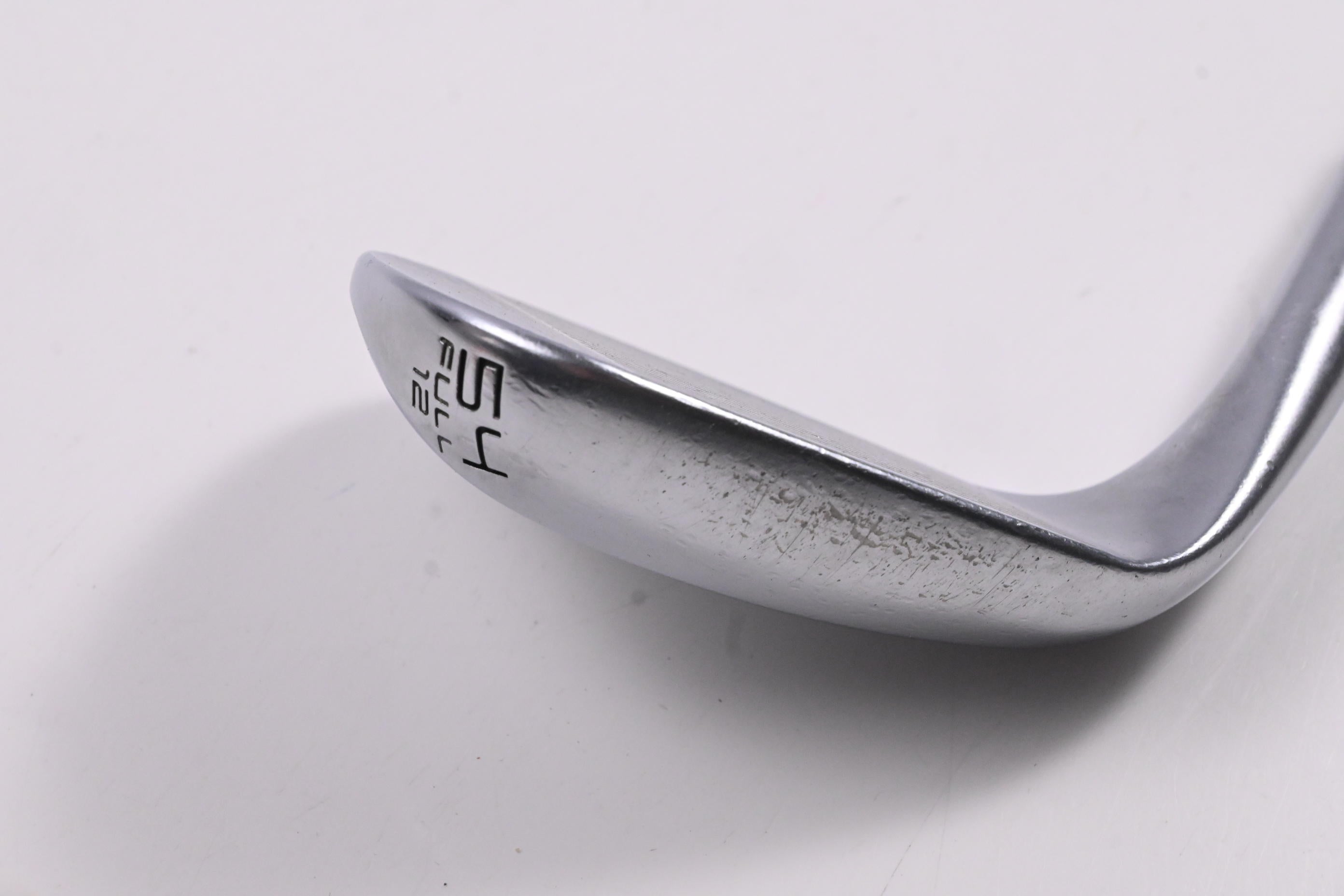 Cleveland RTZ Full Face Sand Wedge / 54 Degree / Wedge Flex Dynamic Gold Shaft