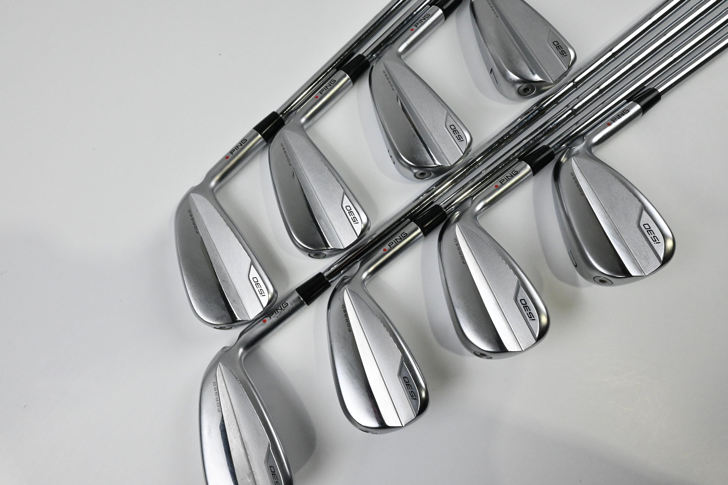 Ping i530 Irons / 4-PW+UW / Red Dot / X-Flex KBS Tour 130 Shafts