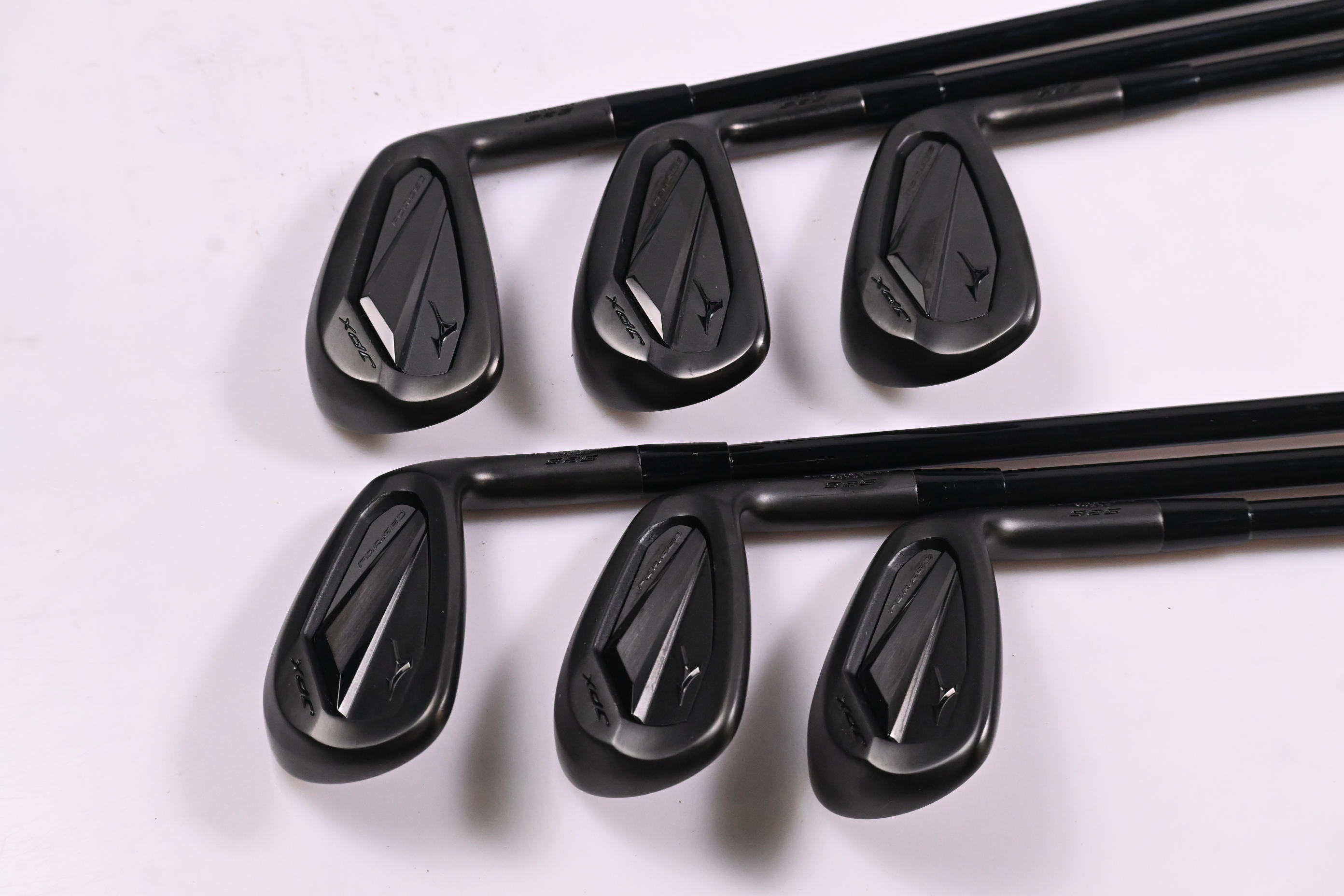 Mizuno JPX 925 Forged Irons / 6-PW+GW / Senior Flex MMT 55 Shafts