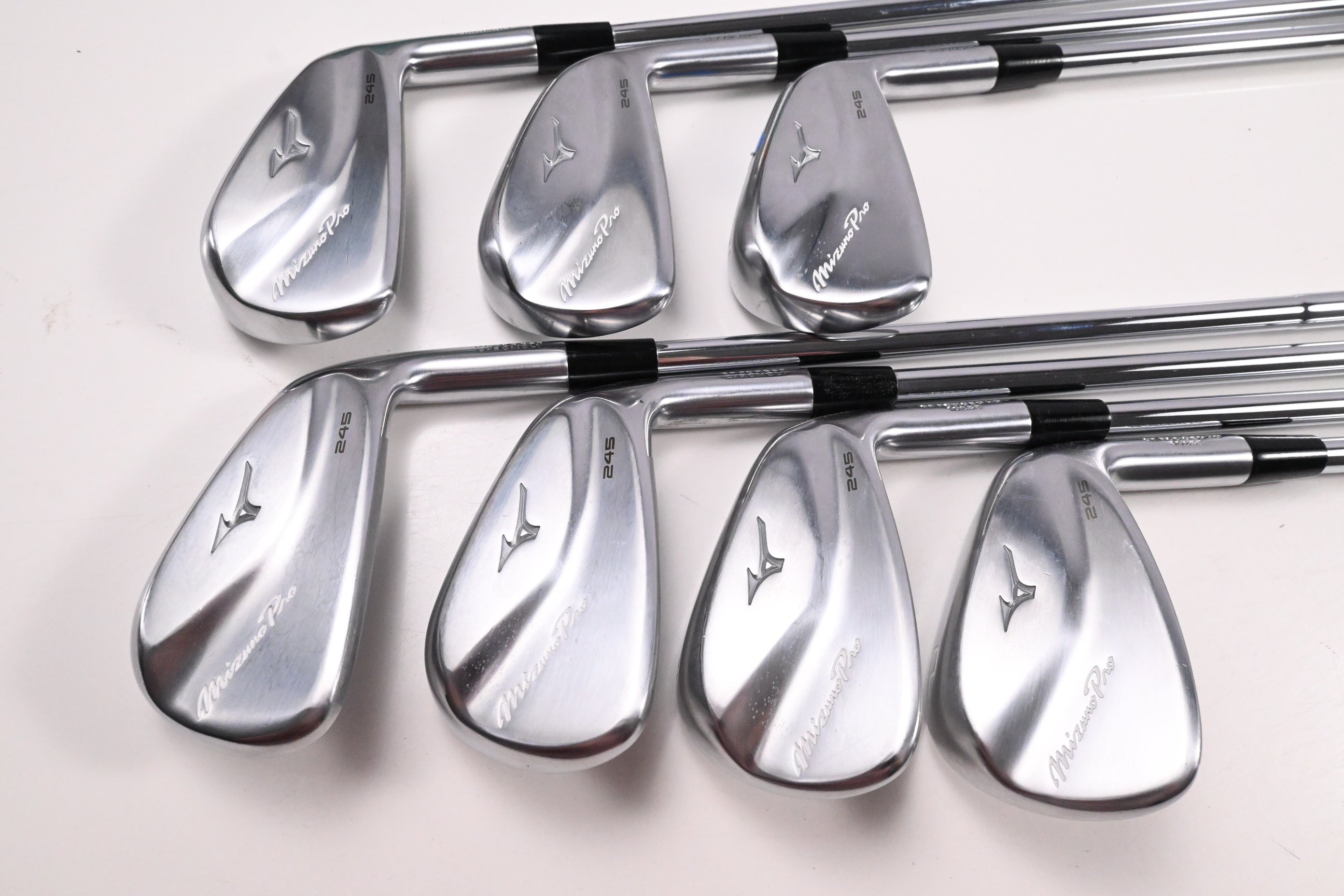 Mizuno Pro 245 Irons / 4-PW / Regular Flex Dynamic Gold Mid 100 R300 Shafts