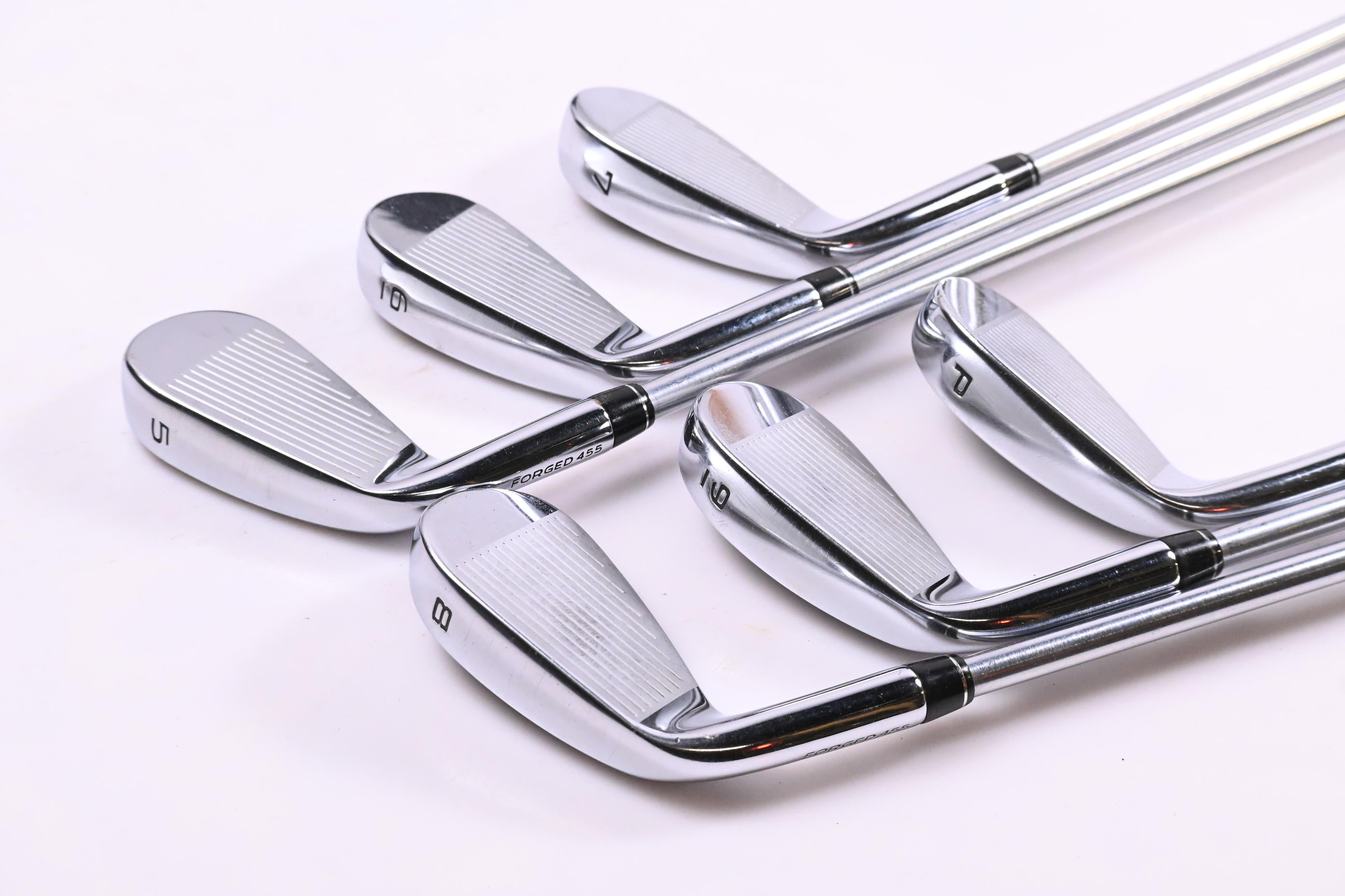 Callaway Paradym Irons / 5-PW / Regular Flex Project X IO 105 Shafts
