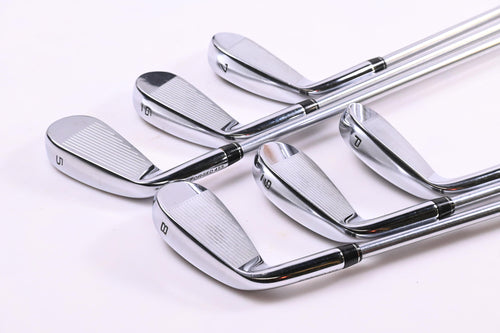 Callaway Paradym Irons / 5-PW / Regular Flex Project X IO 105 Shafts