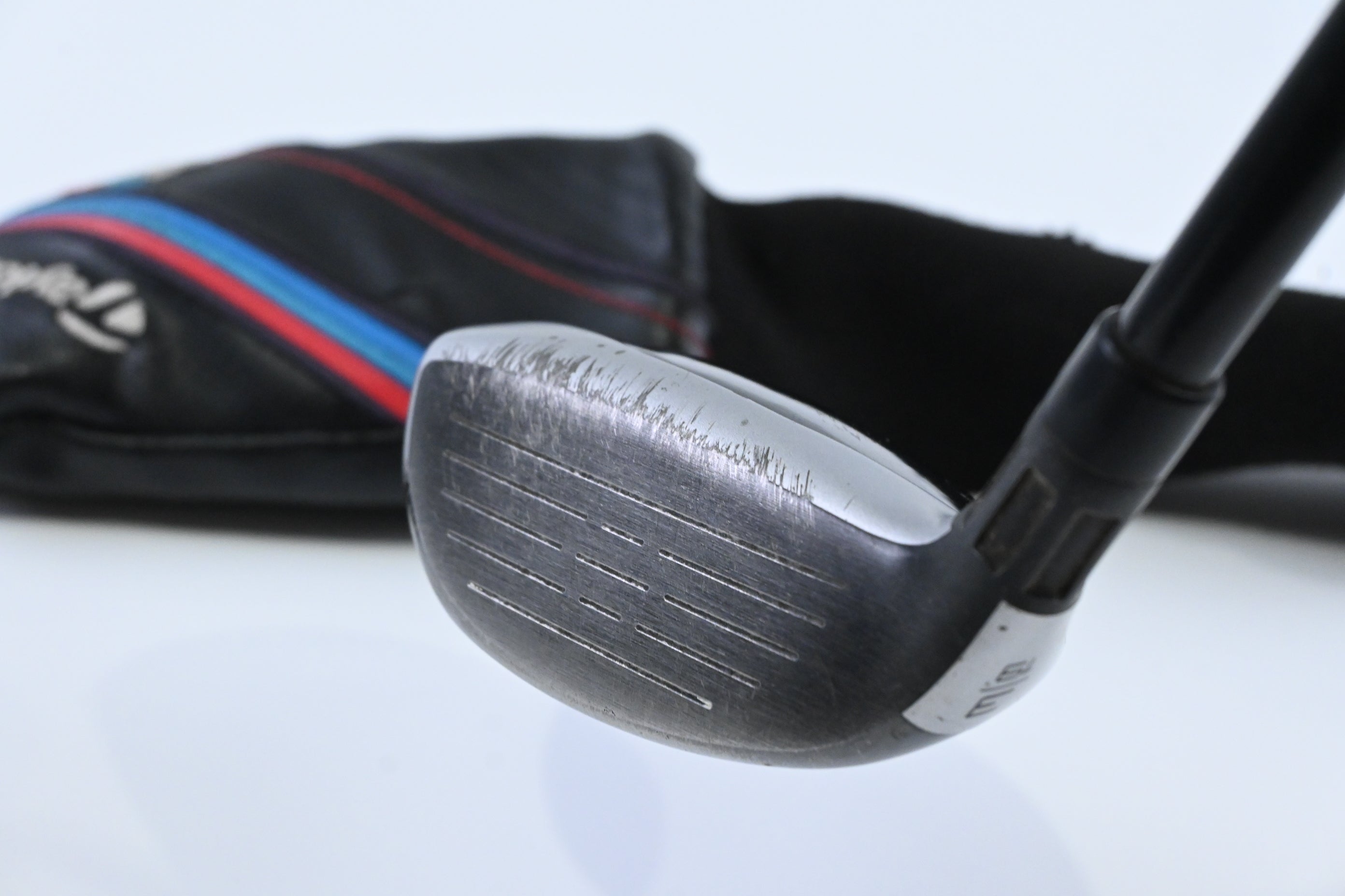 Taylormade M4 #3 Hybrid / 19 Degree / Stiff Flex Fujikura Atmos Red 7 Shaft