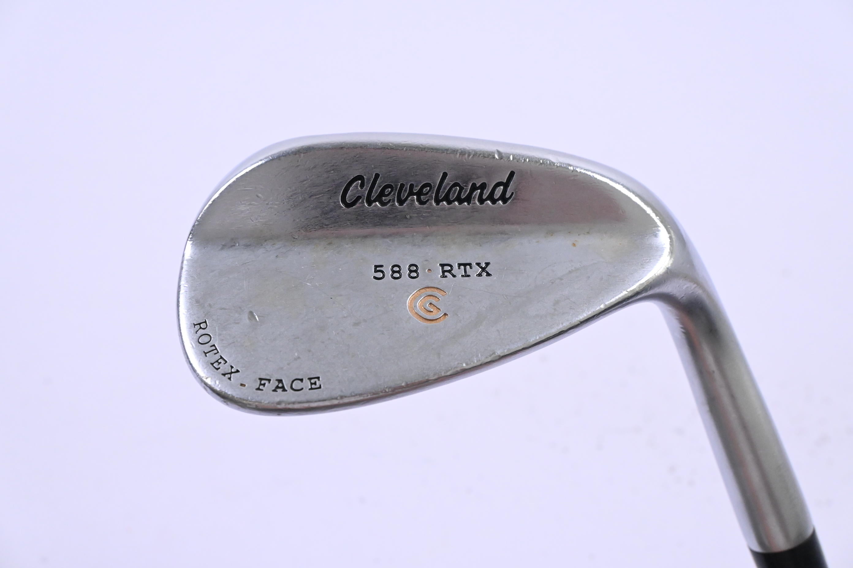 Cleveland 588 RTX Gap Wedge / 50 Degree / Wedge Flex Dynamic Gold