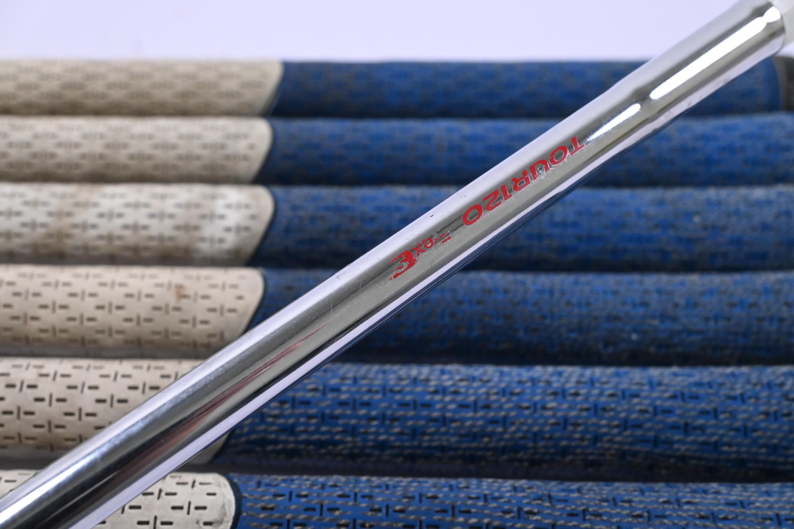 Mizuno JPX EZ 2016 Irons / 4-PW / Stiff Flex N.S.PRO Modus 3 120 Shafts