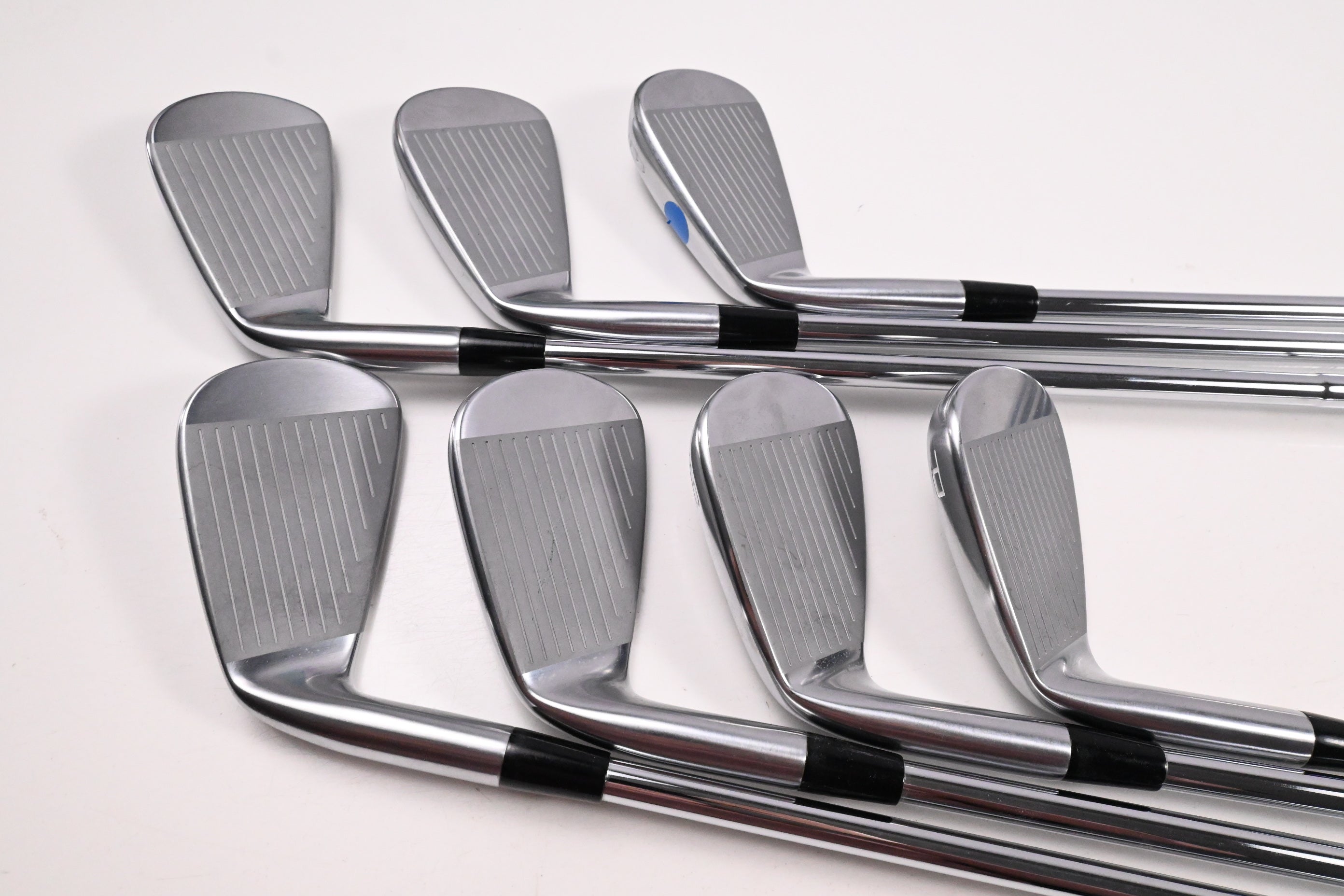 Mizuno Pro 245 Irons / 4-PW / Regular Flex Dynamic Gold Mid 100 R300 Shafts