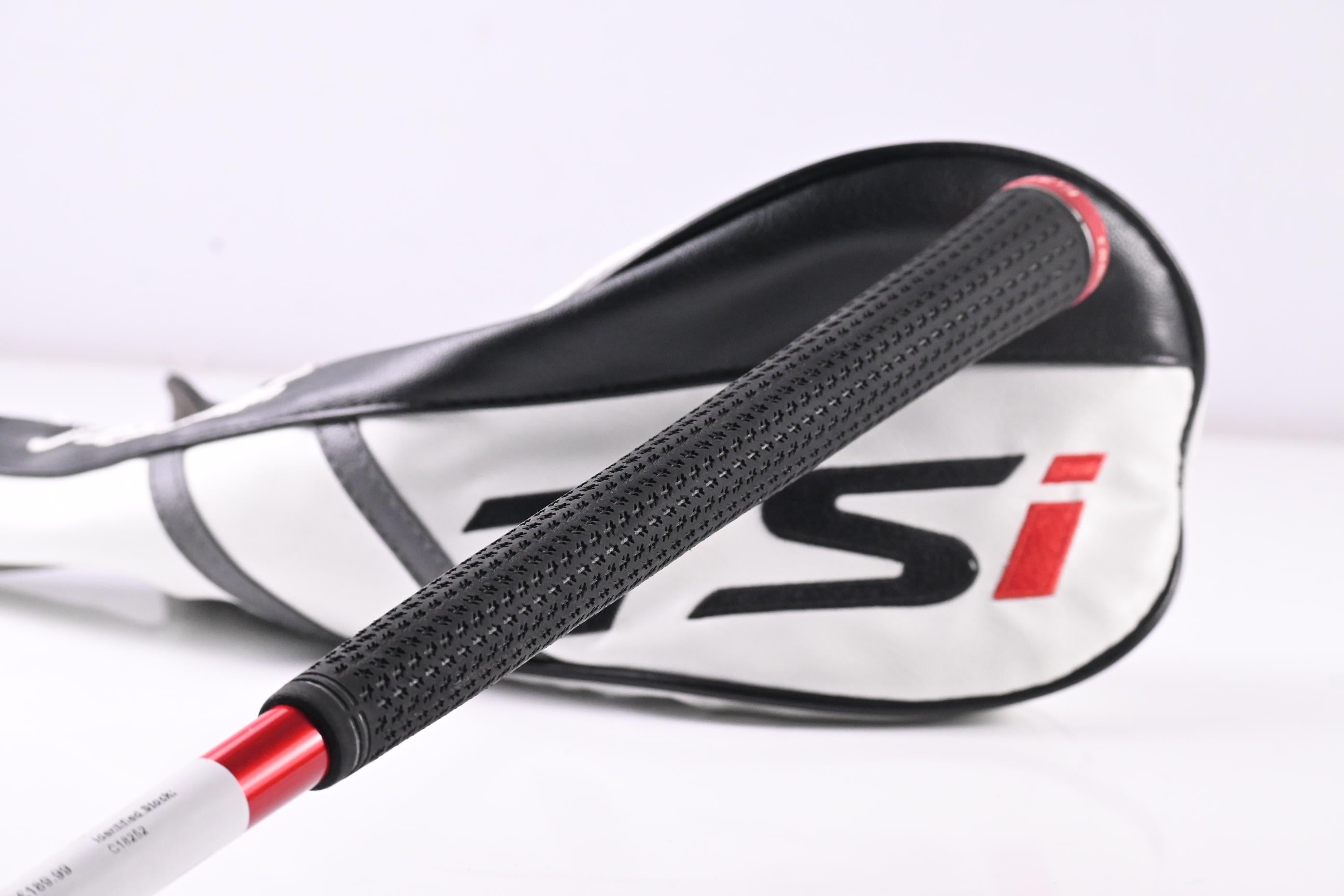 Left Hand Titleist TSi1 Driver / 10 Degree / Regular Flex Ventus Red 5 Shaft