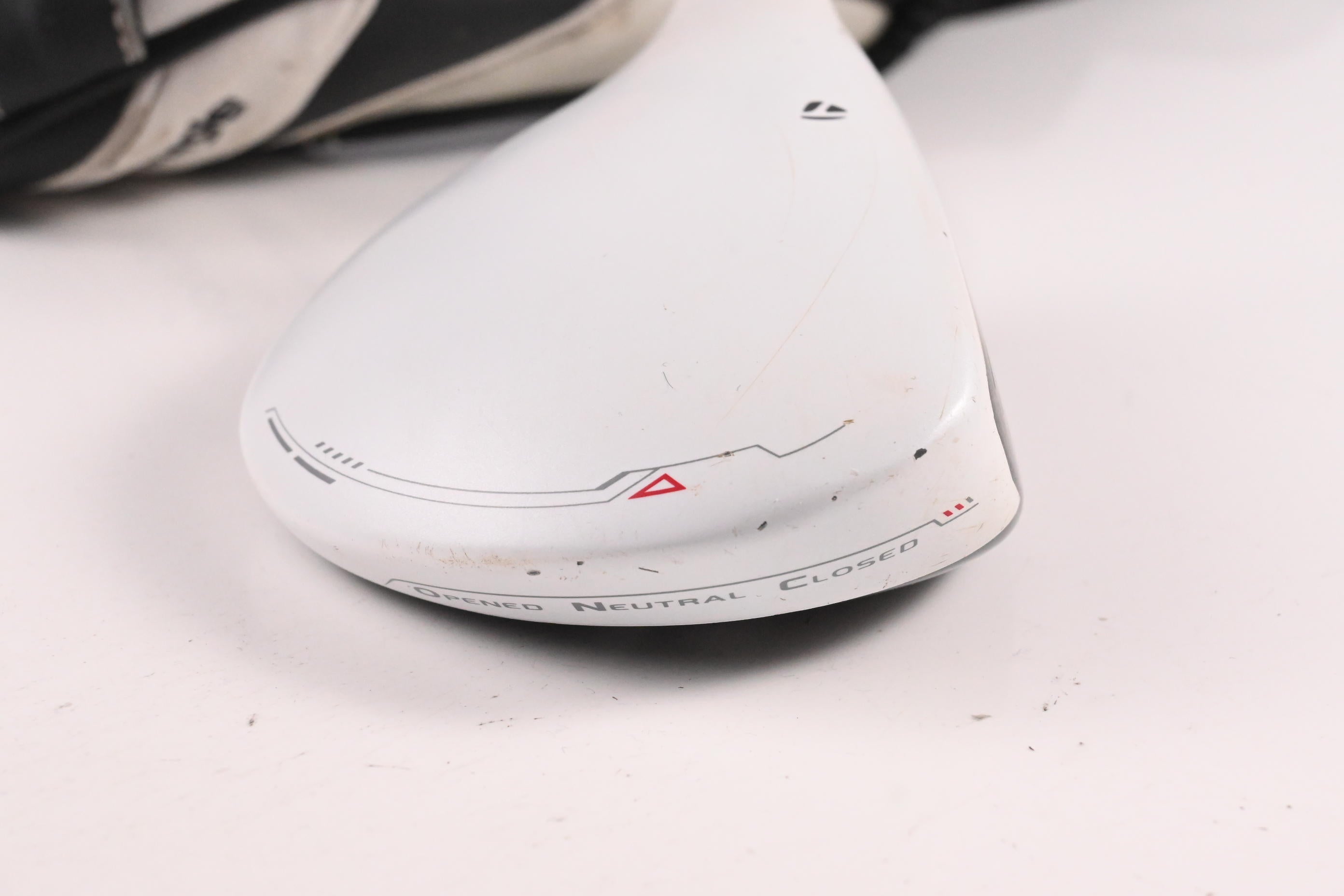 Taylormade R11 #3 Wood / 14 Degree / Stiff Flex Fujikura Motore 70 Shaft