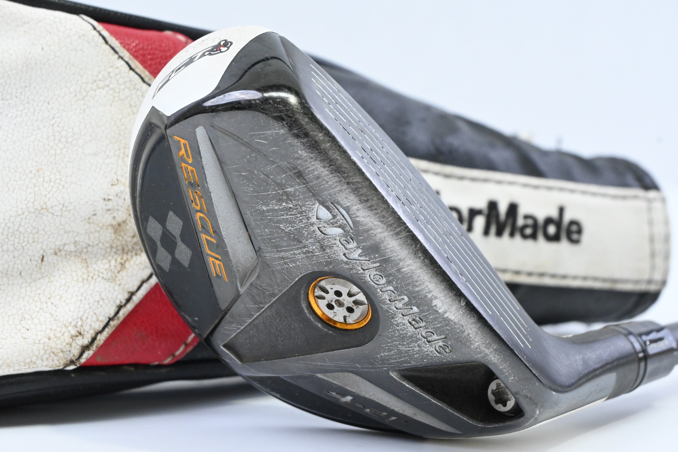 Taylormade Rescue 11 #4 Hybrid / 21 Degree / Regular Flex Aldila RIP 65 Shaft