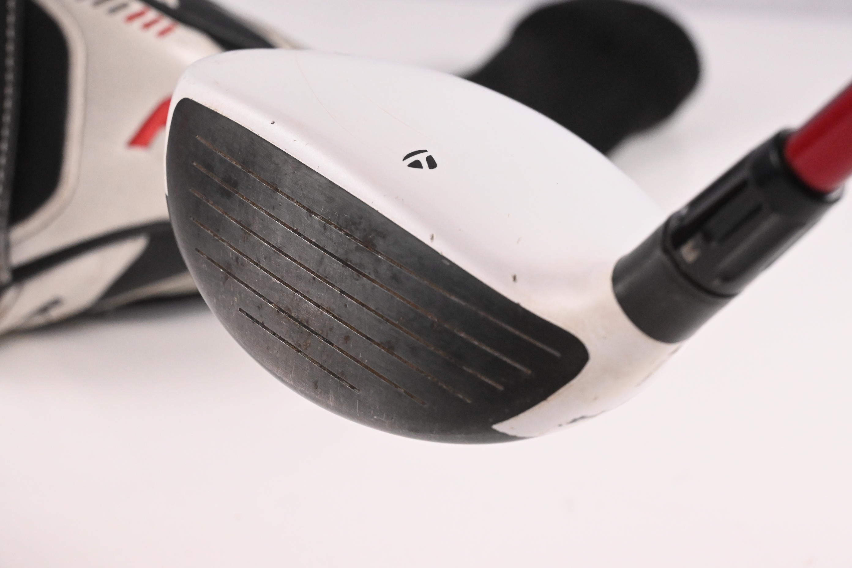 Taylormade R11 #3 Wood / 14 Degree / Stiff Flex Fujikura Motore 70 Shaft