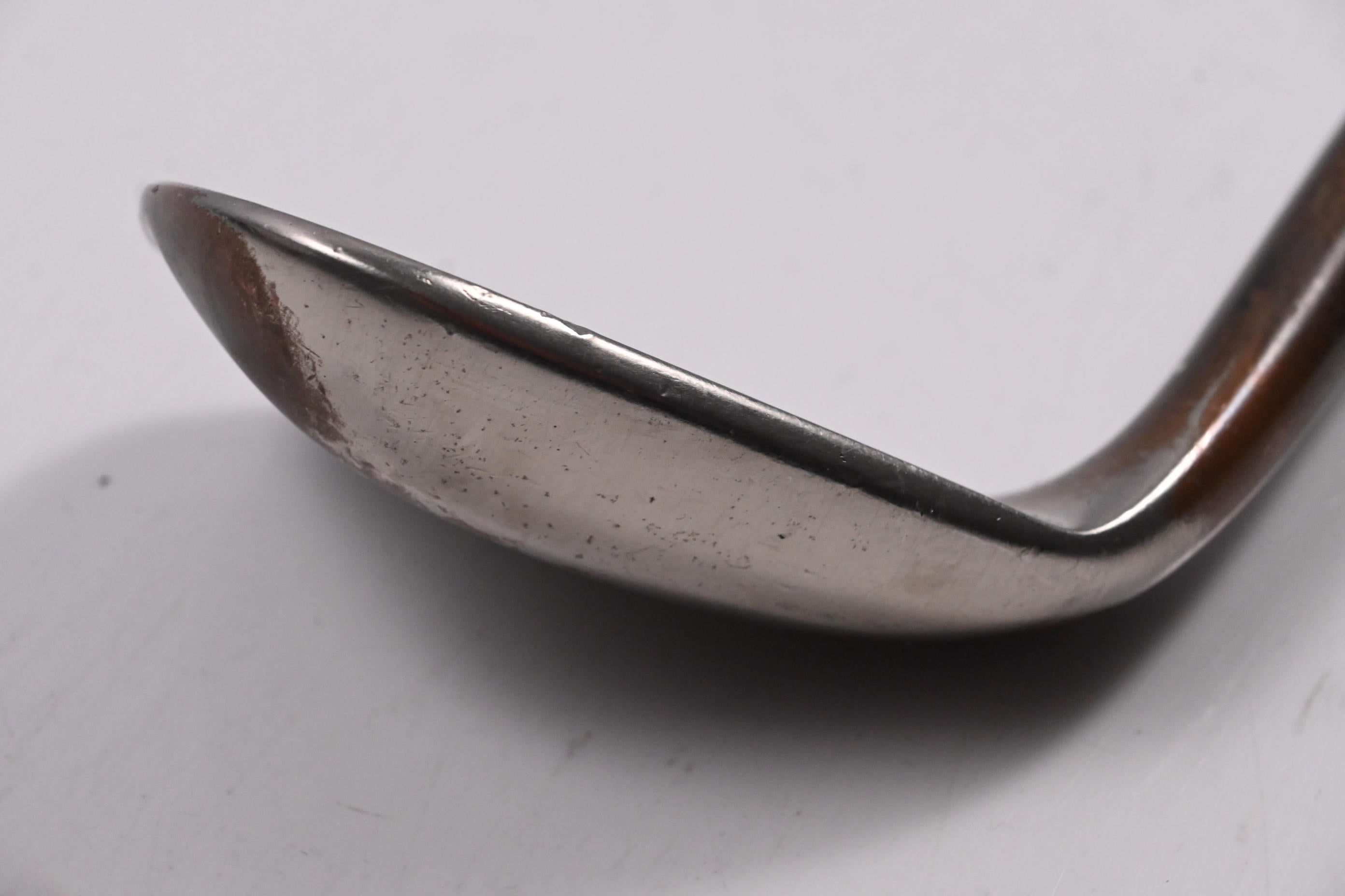 Mizuno T22 Sand Wedge / 54 Degree / Stiff Flex Dynamic Gold S400 Shaft