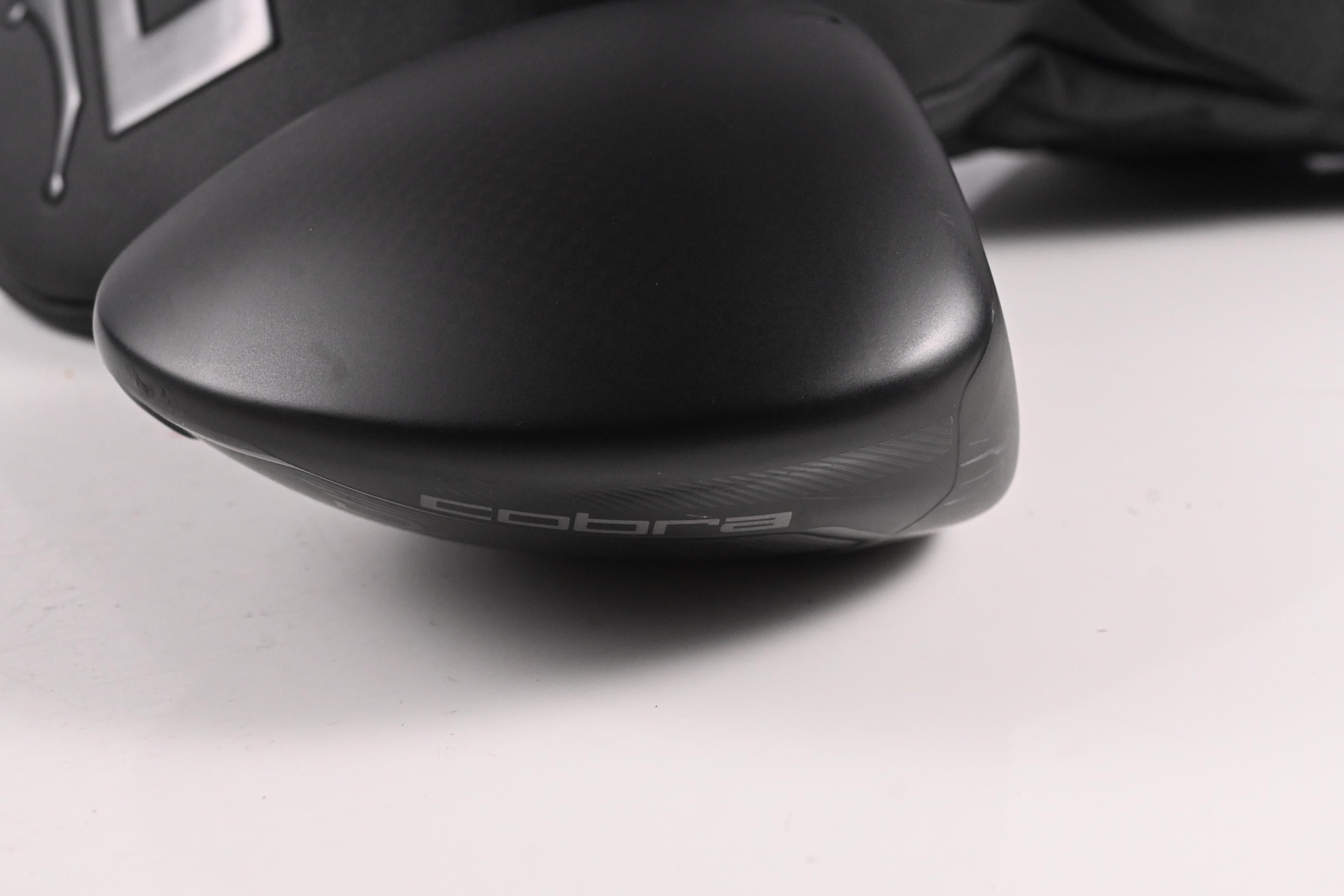 Cobra Darkspeed LS Driver / 10.5 Degree / X-Flex HZRDUS Gen4 Black 60