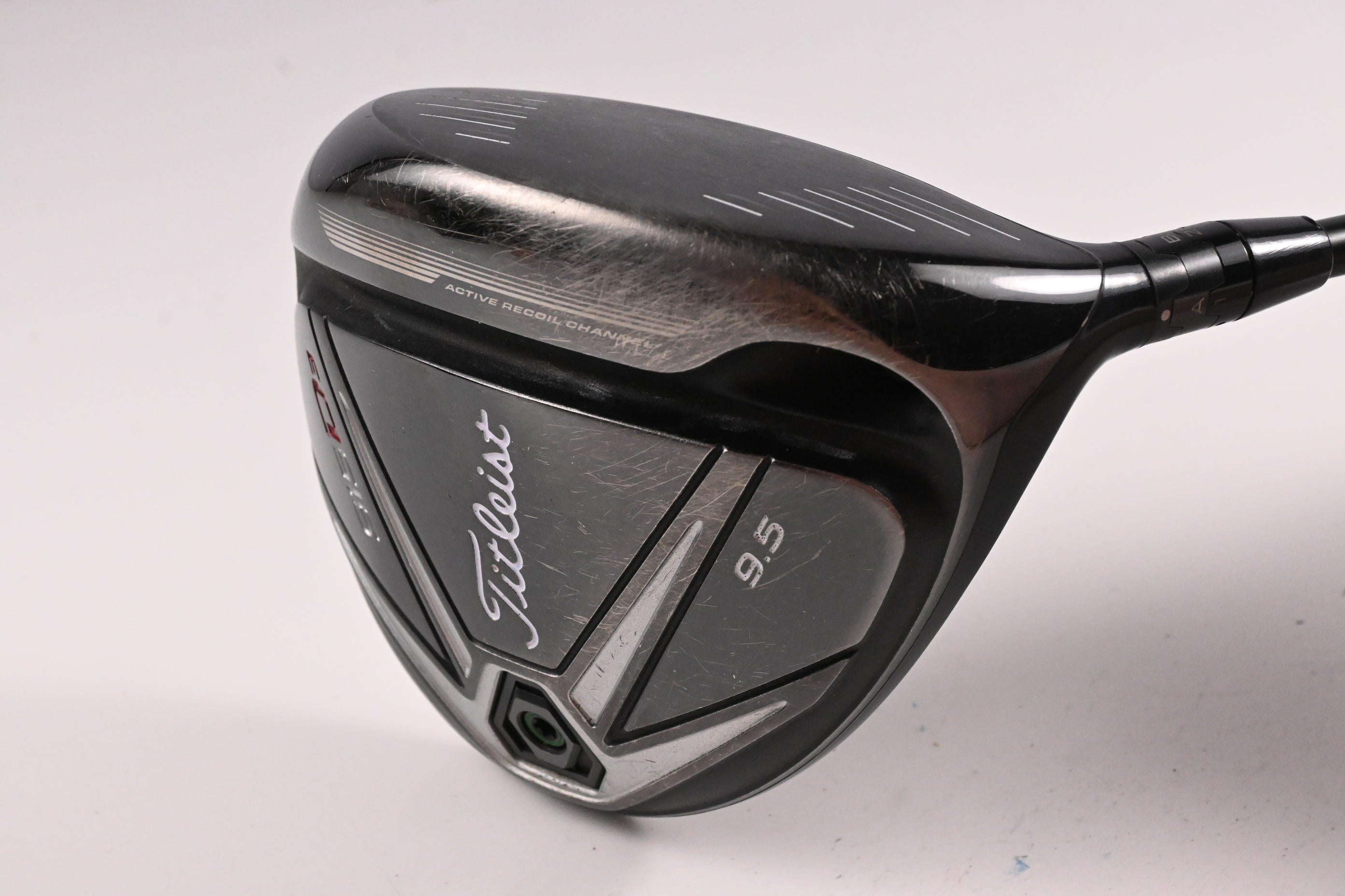 Titleist 915 D3 Driver / 9.5 Degree / Stiff Flex Hzrdus Yellow 63 Shaft