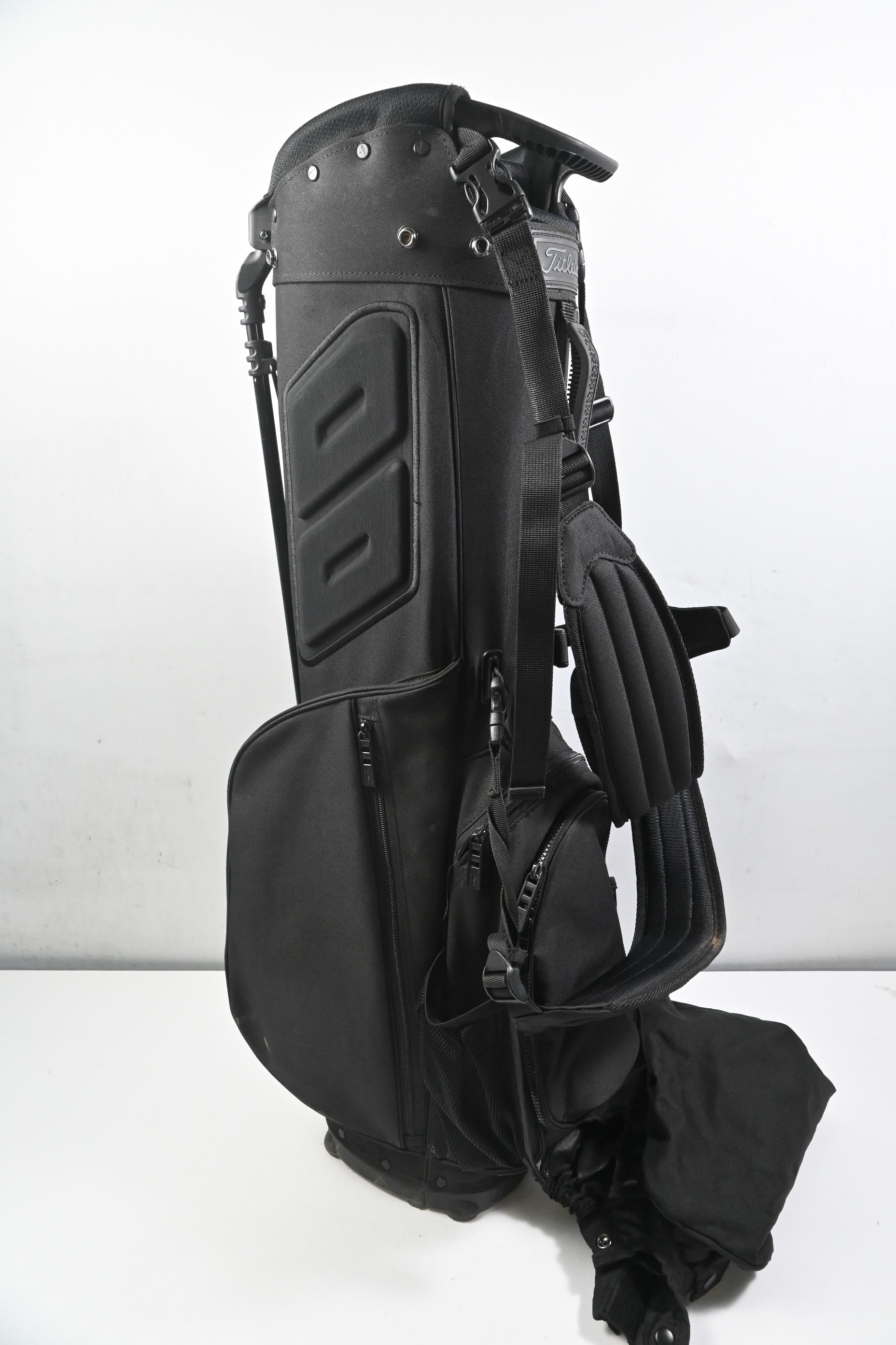 Titleist Stand Bag / 4-Way Divider / Black