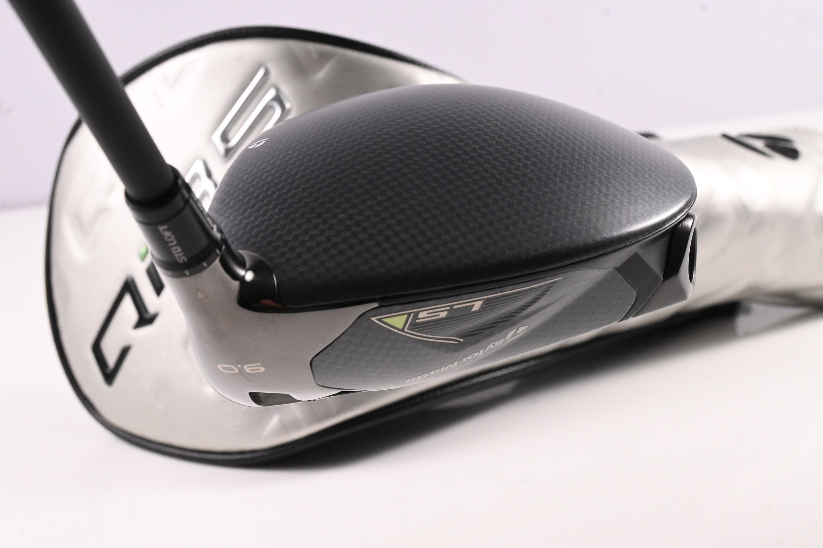 Taylormade Qi35 LS Driver / 10.5 Degree / X-Flex Kai'li Blue CB Darkwave 60