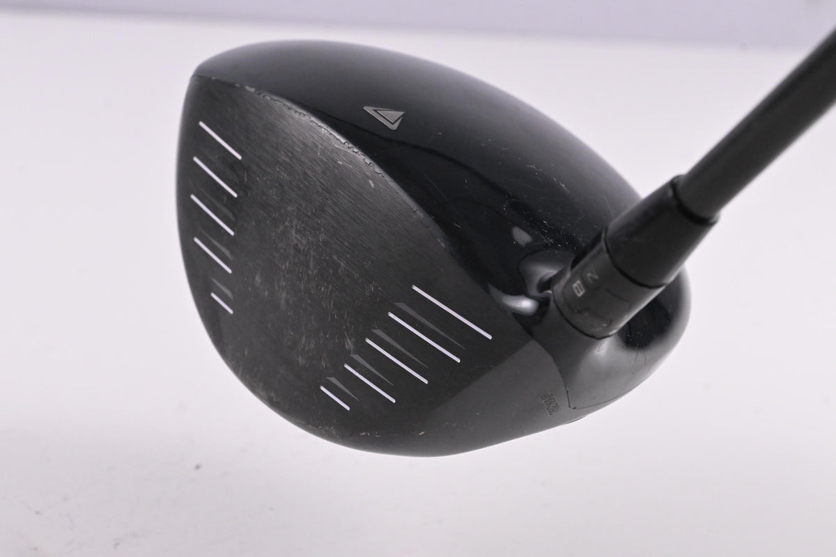 Titleist 915 D3 Driver / 10.5 Degree / X-Flex ACCRA Concept Series CS1 Shaft
