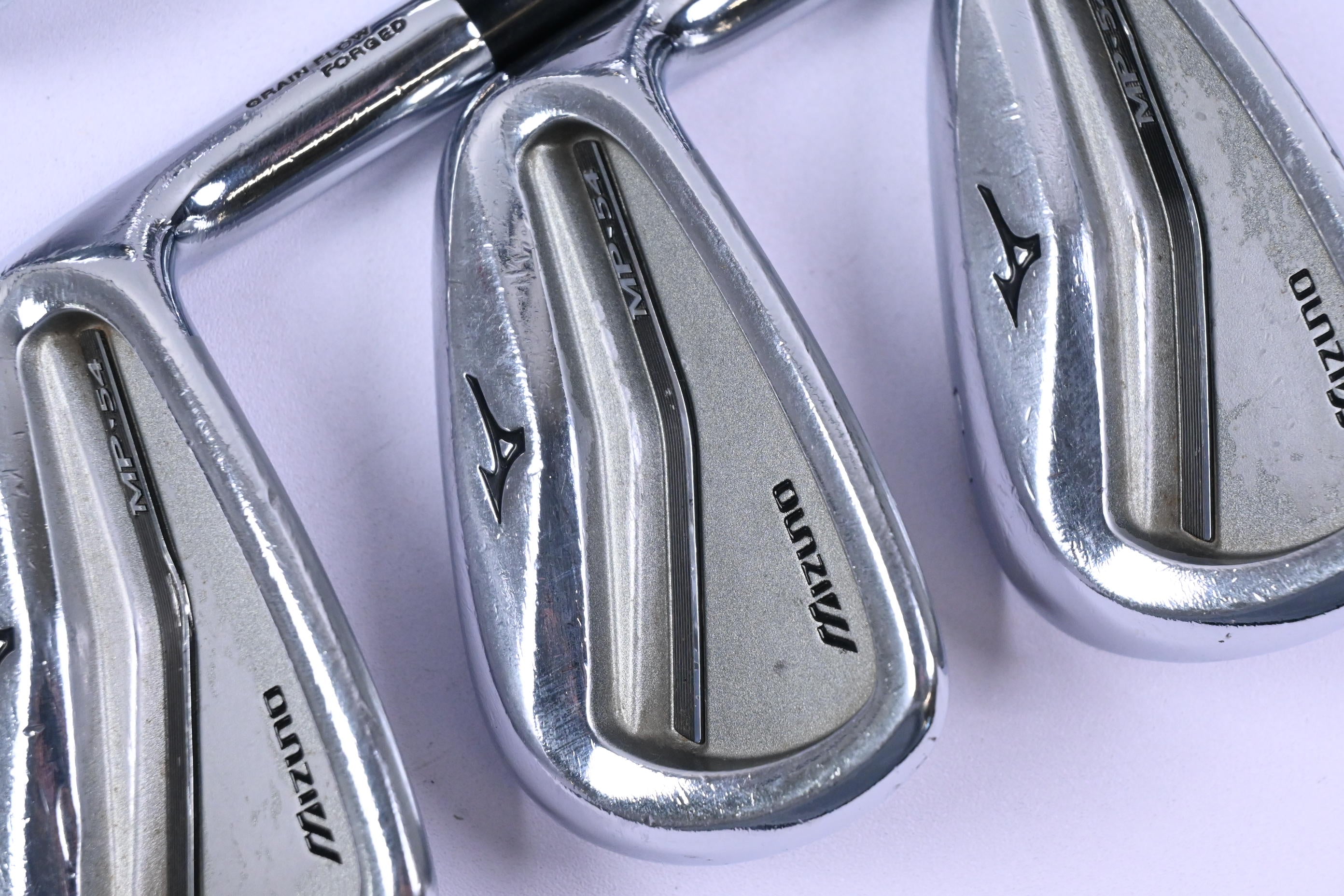 Mizuno MP-54 Irons / 5-PW / Regular Flex Dynamic Gold R300 Shafts