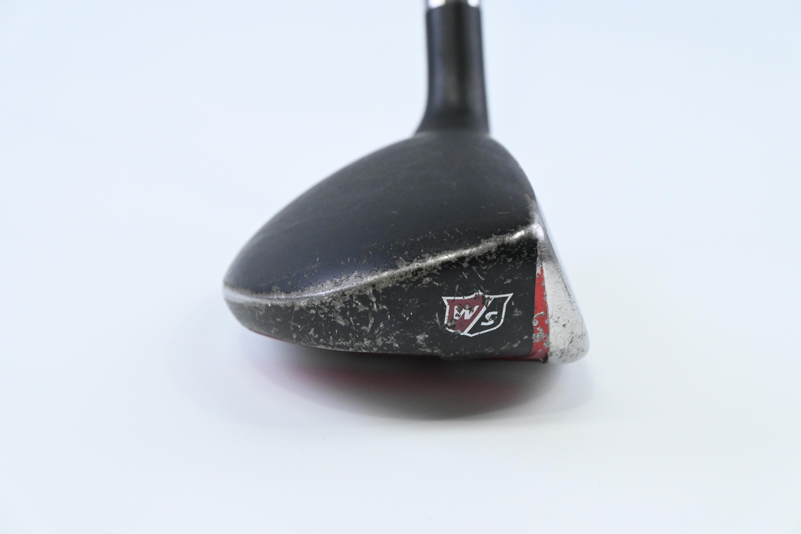 Wilson D200 #4 Hybrid / 22 Degree / Regular Flex UST Elements Chrome 54FR