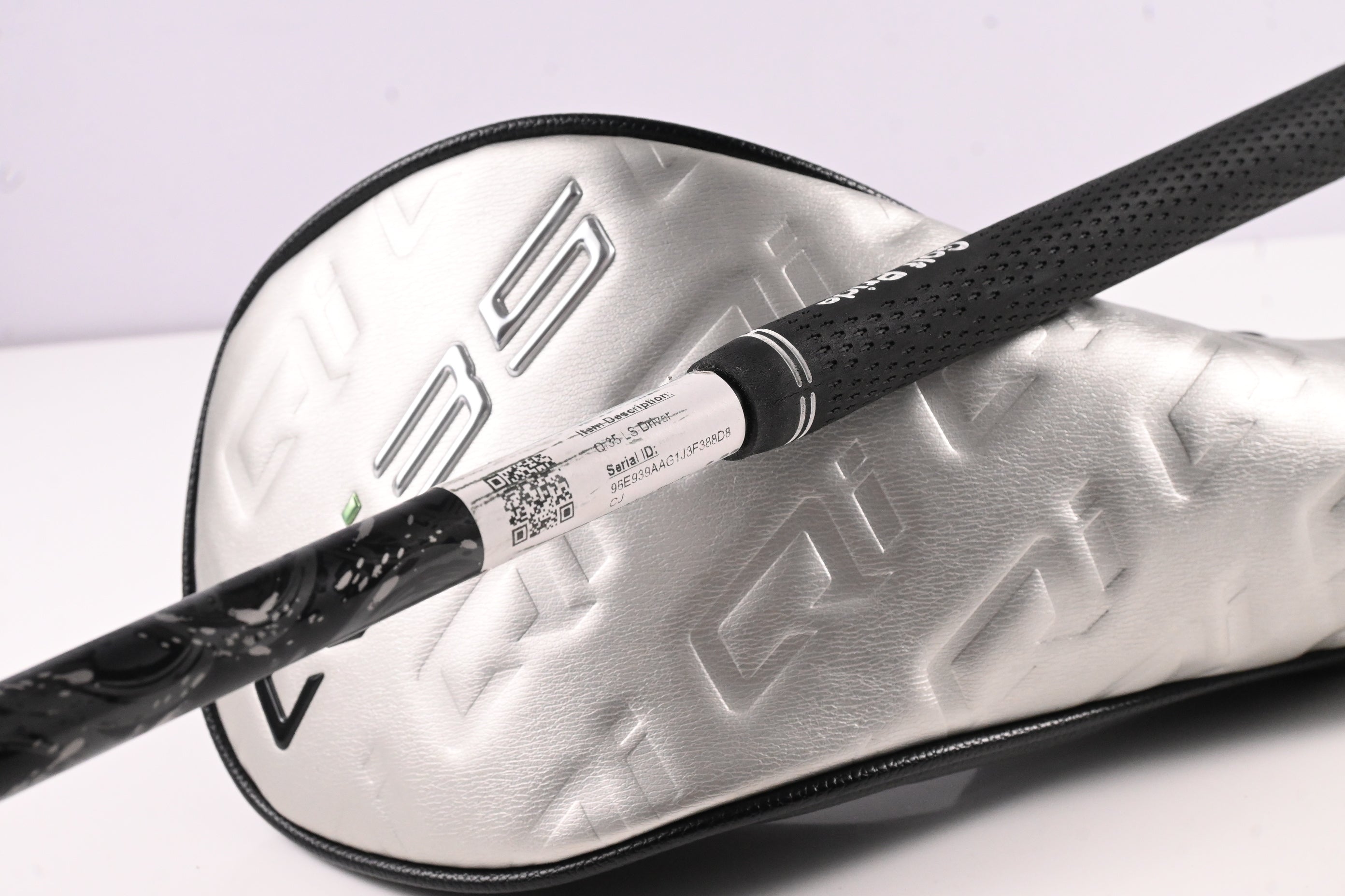 Taylormade Qi35 LS Driver / 10.5 Degree / X-Flex Kai'li Blue CB Darkwave 60