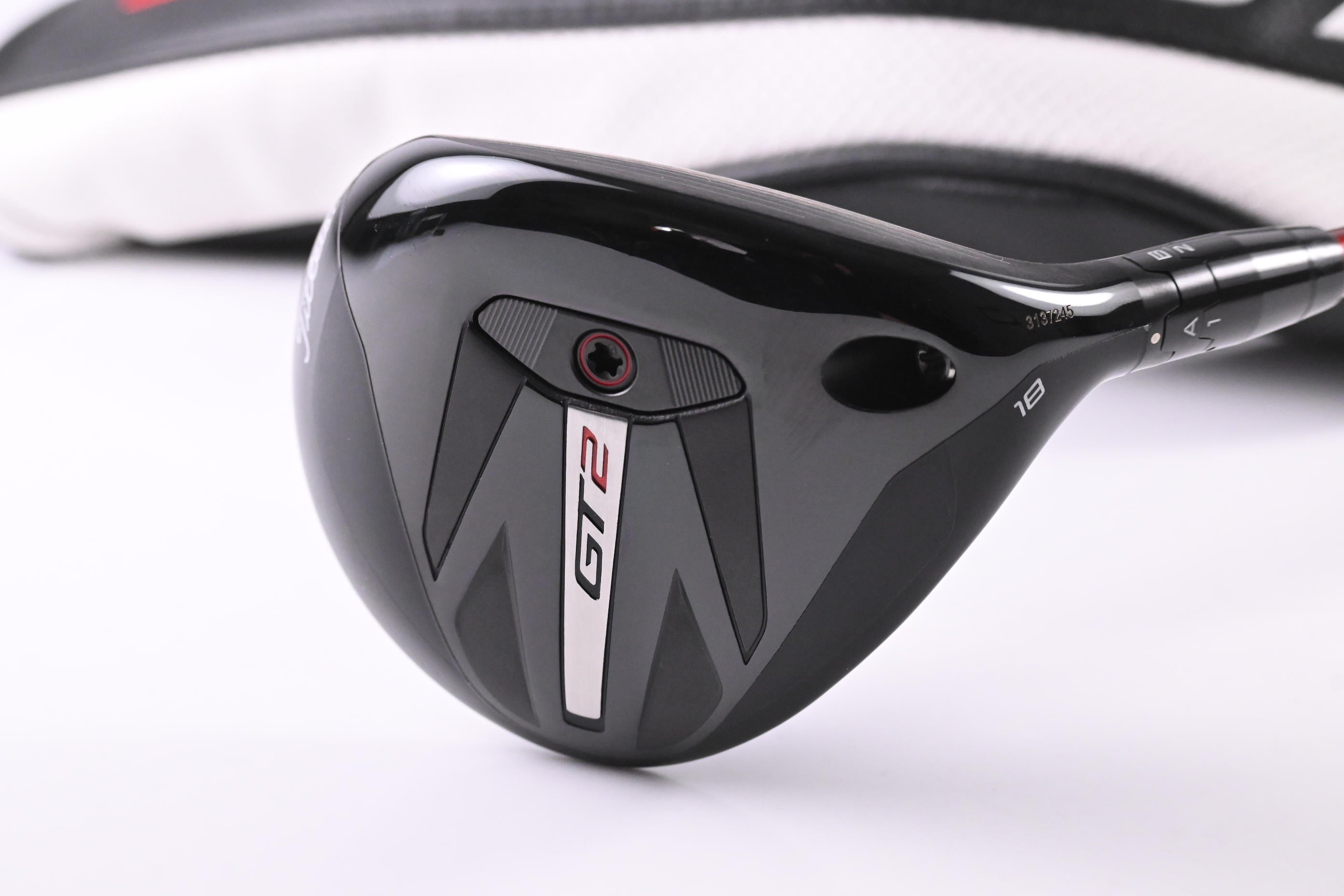 Titleist GT2 #5 Wood / 18 Degree / Regular Flex Project X Denali Red 60 Shaft