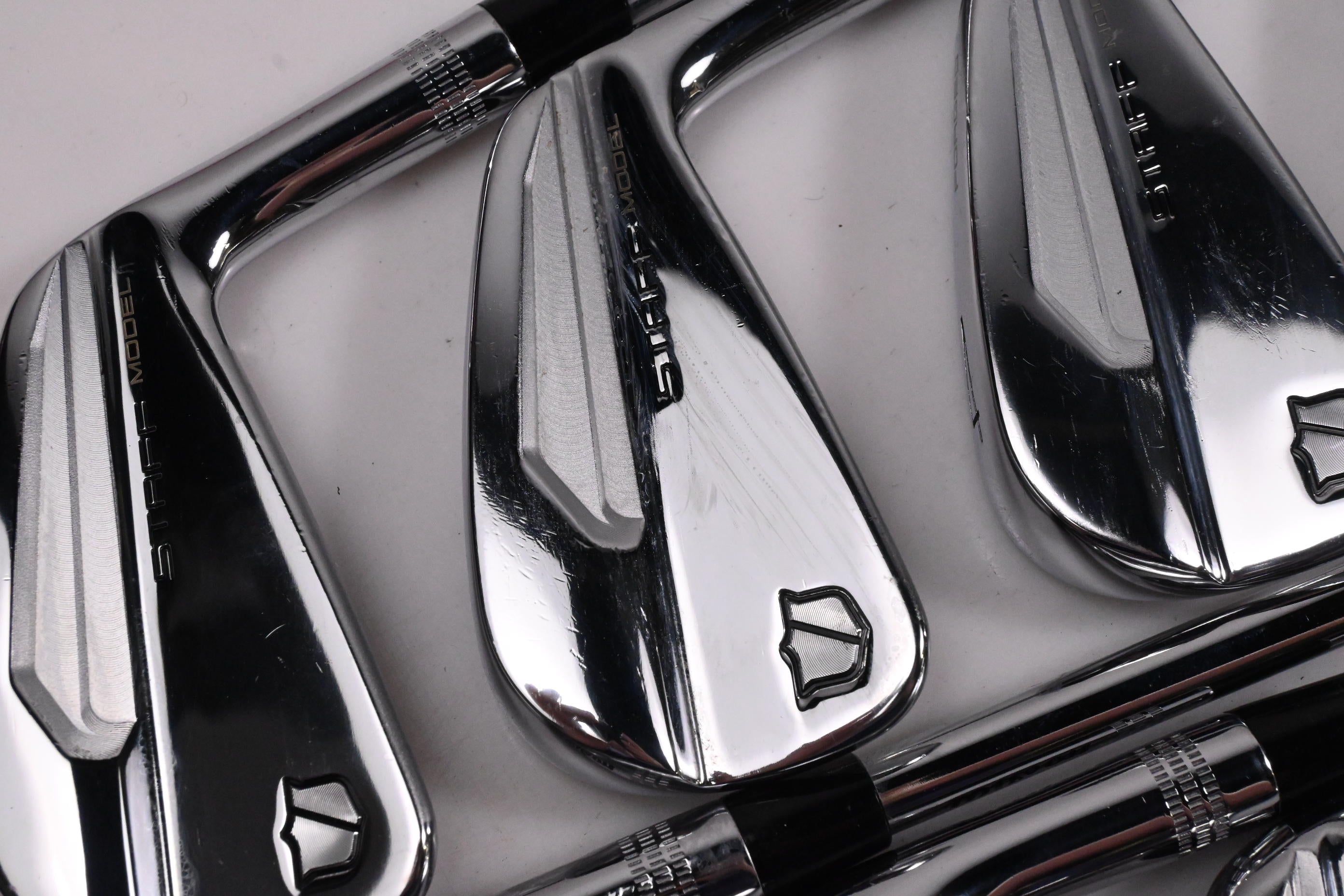 Wilson Staff Model Blade 2024 Irons / 2-PW / X-Flex Steel Shafts