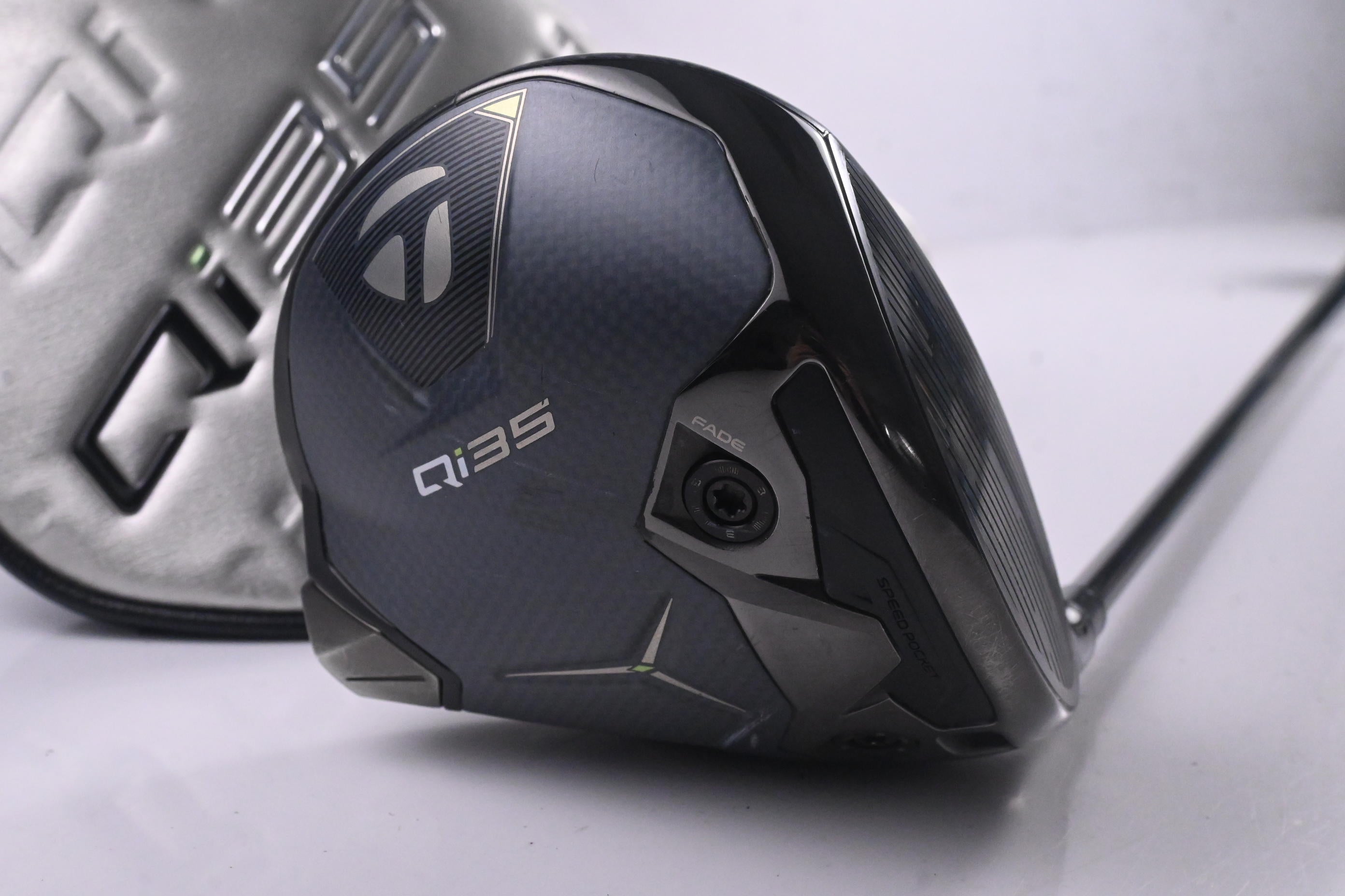 Taylormade Qi35 LS Driver / 9 Degree / Regular Flex Fujikura Ventus TR Blue 5