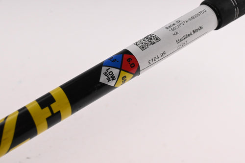 Titleist 915 D3 Driver / 9.5 Degree / Stiff Flex Hzrdus Yellow 63 Shaft