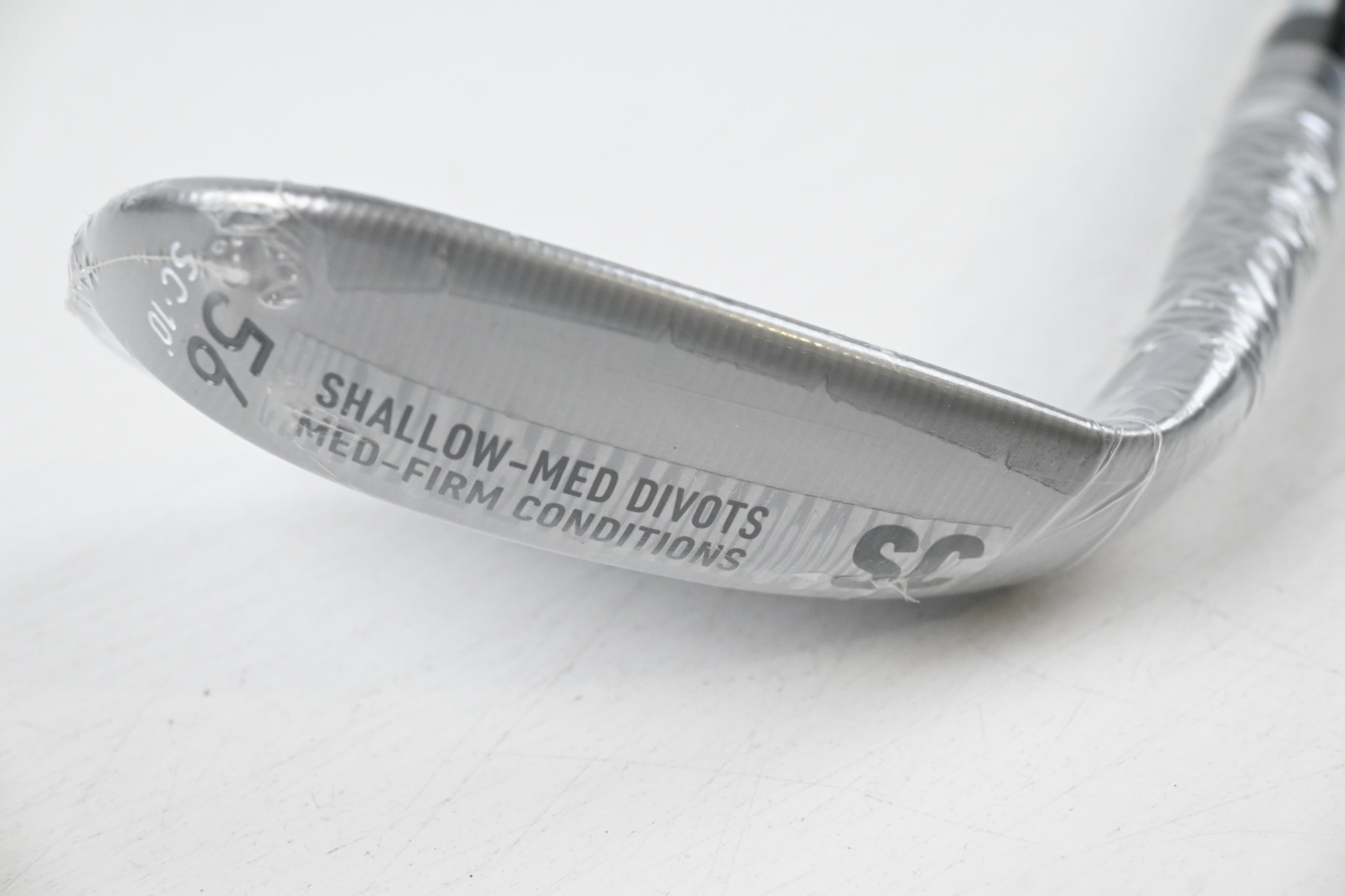 Taylormade Milled Grind 5 Sand Wedge / 56 Degree / Wedge Flex Dynamic Gold 115