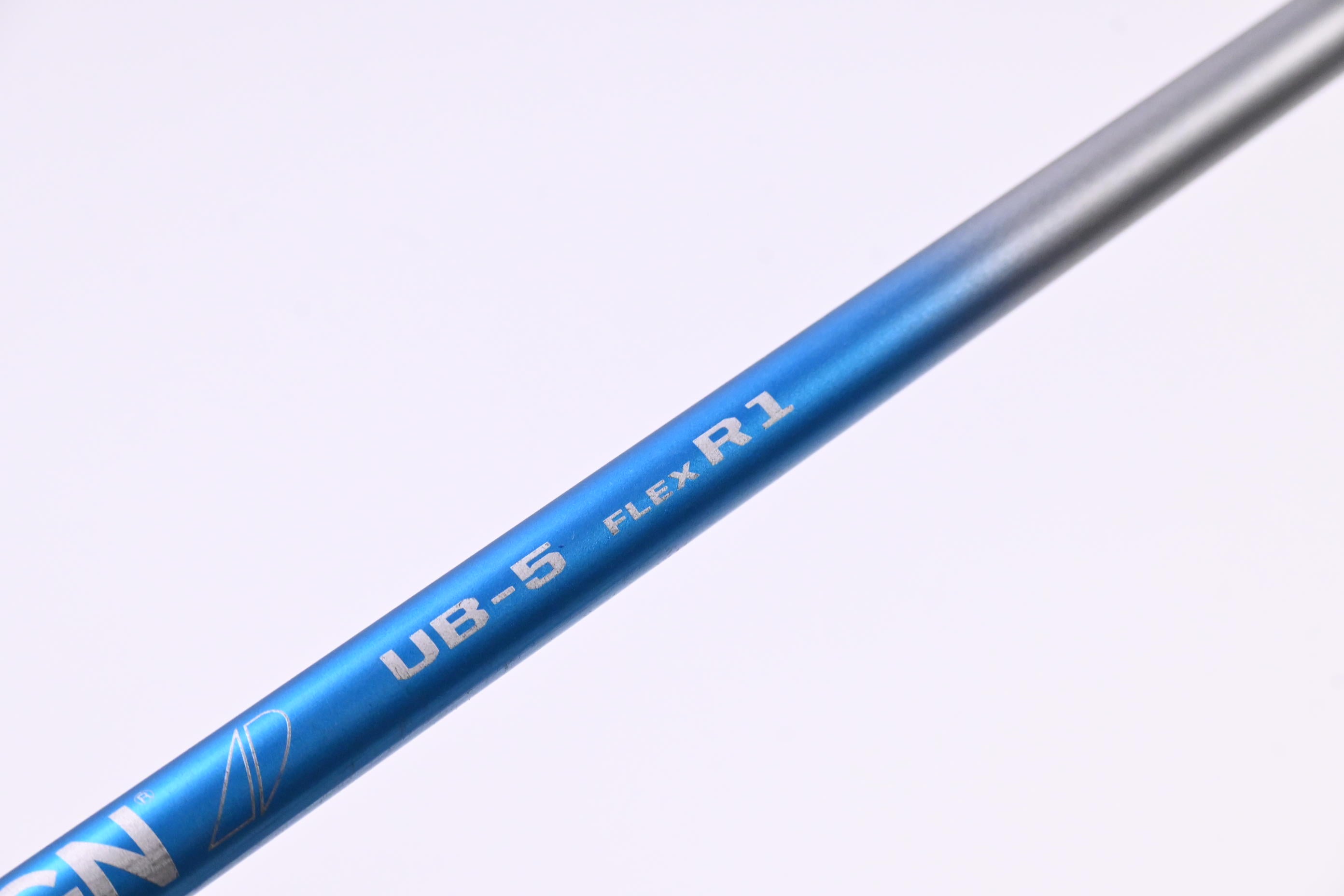 Graphite Design Tour AD UB-5 Driver Shaft / Regular Flex / Titleist