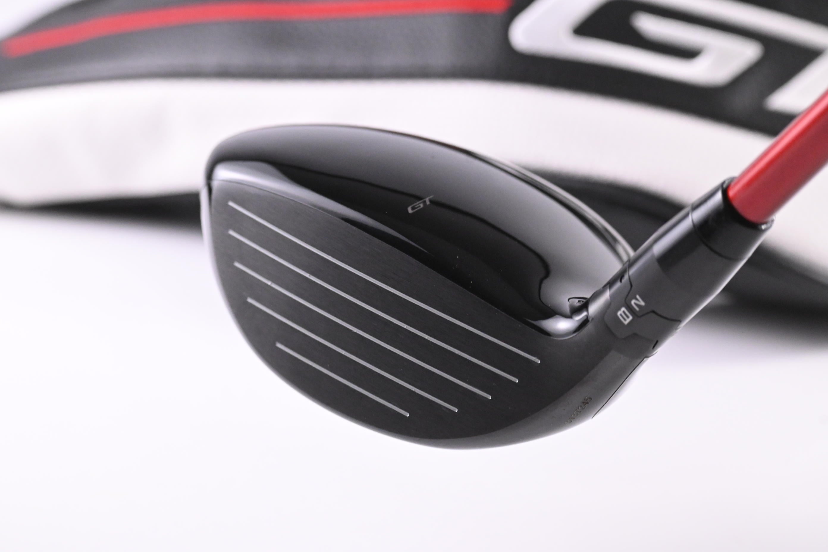 Titleist GT2 #5 Wood / 18 Degree / Regular Flex Project X Denali Red 60 Shaft
